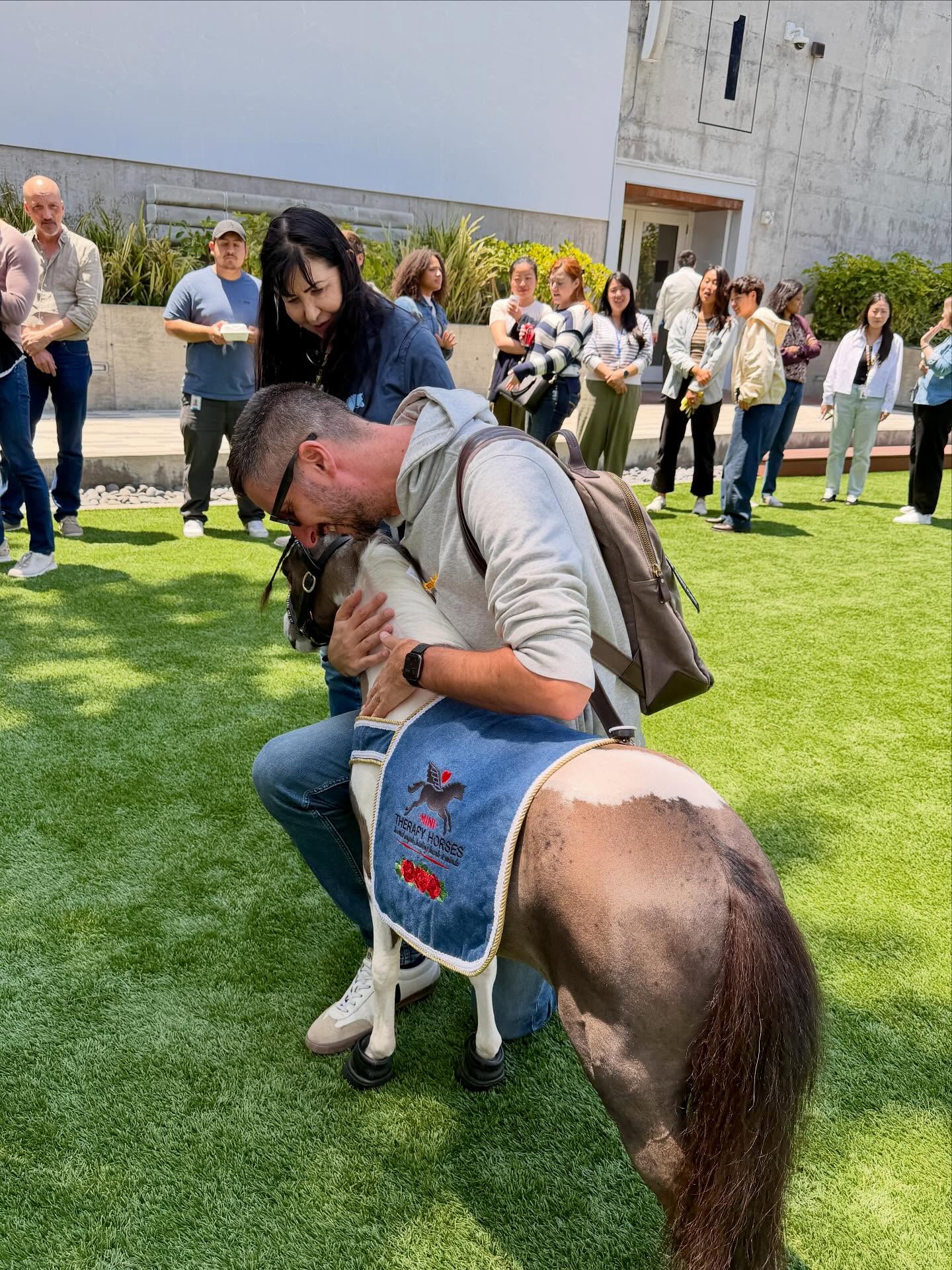 Love was in the air with Belle & Willow at the Google event. The sweet interactions filled my heart right up!