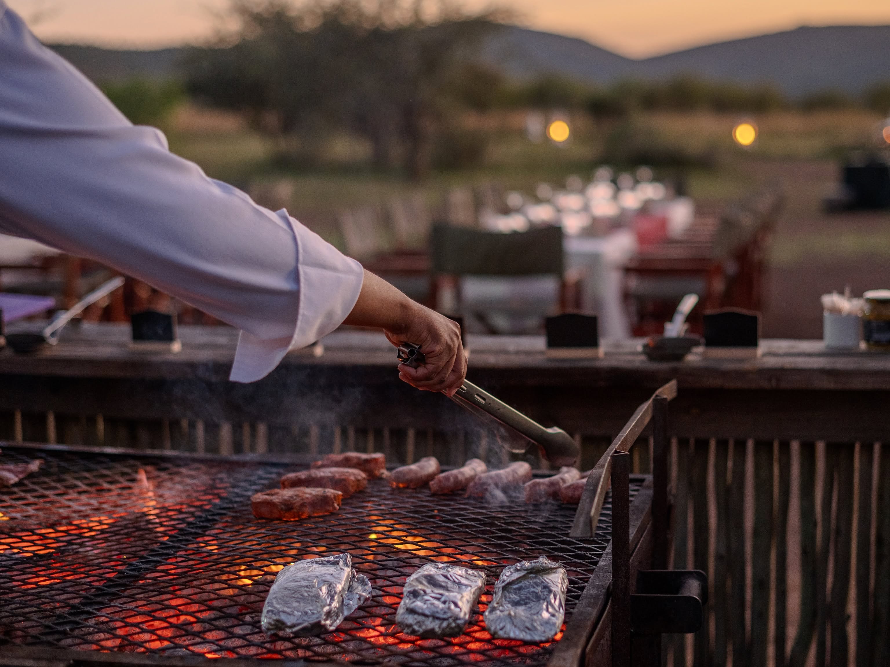 Bush dinners and G&T 🌅🍹
The Ivory Tree Game Lodge Staff go above and beyond for their guests and the service and quality is just outstanding. We had an amazing time capturing content there and are excited to head back! 🤩