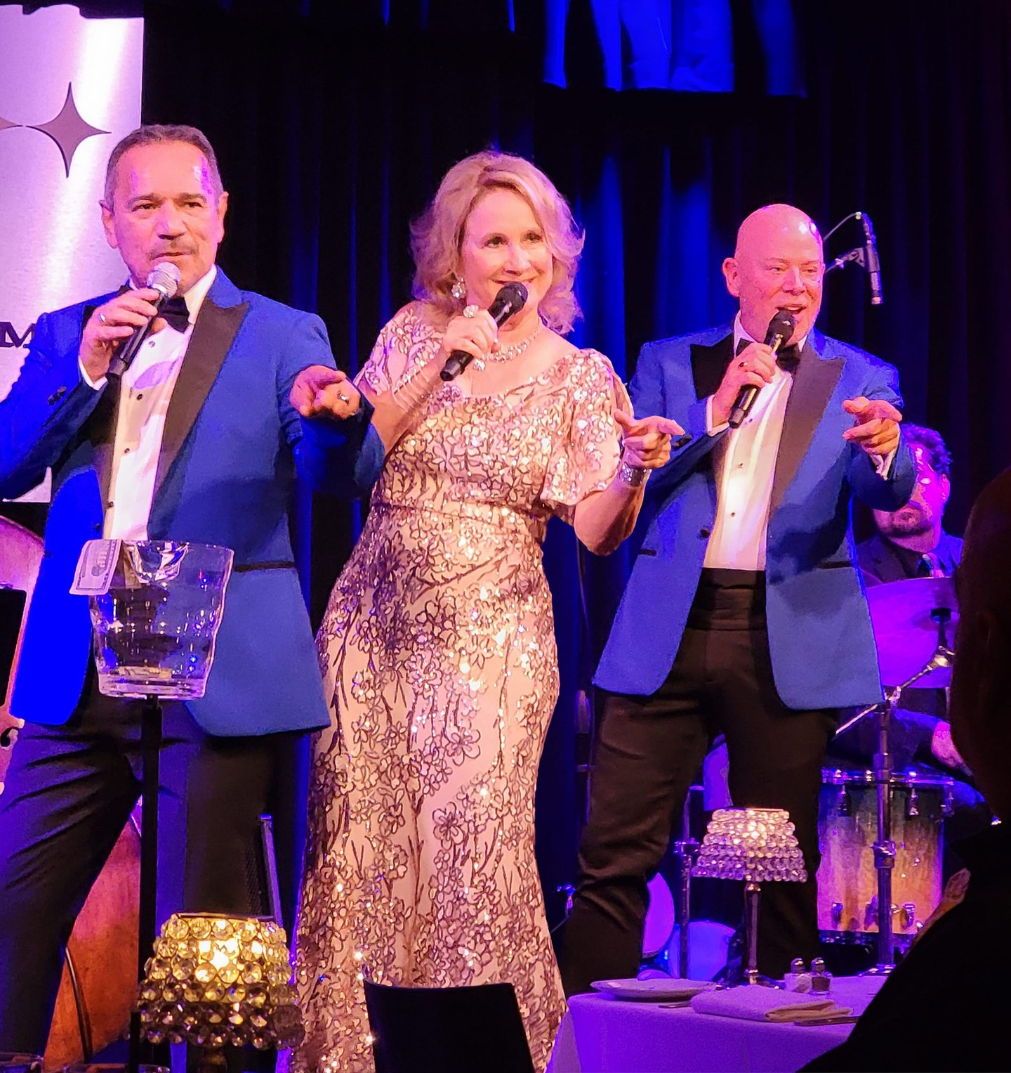 Wednesdays = Rat Pack vibes at the The Purple Room 🎶 Start with Jazz Happy Hour (4–6 PM) featuring Kevin Tokarz, then slide into a night of live music from 6:30–9:30 PM!!! Cocktails, crooners, and a little midweek magic—what more do you need? Reservations suggested.
#RatPack #MidweekMagic #PurpleRoom