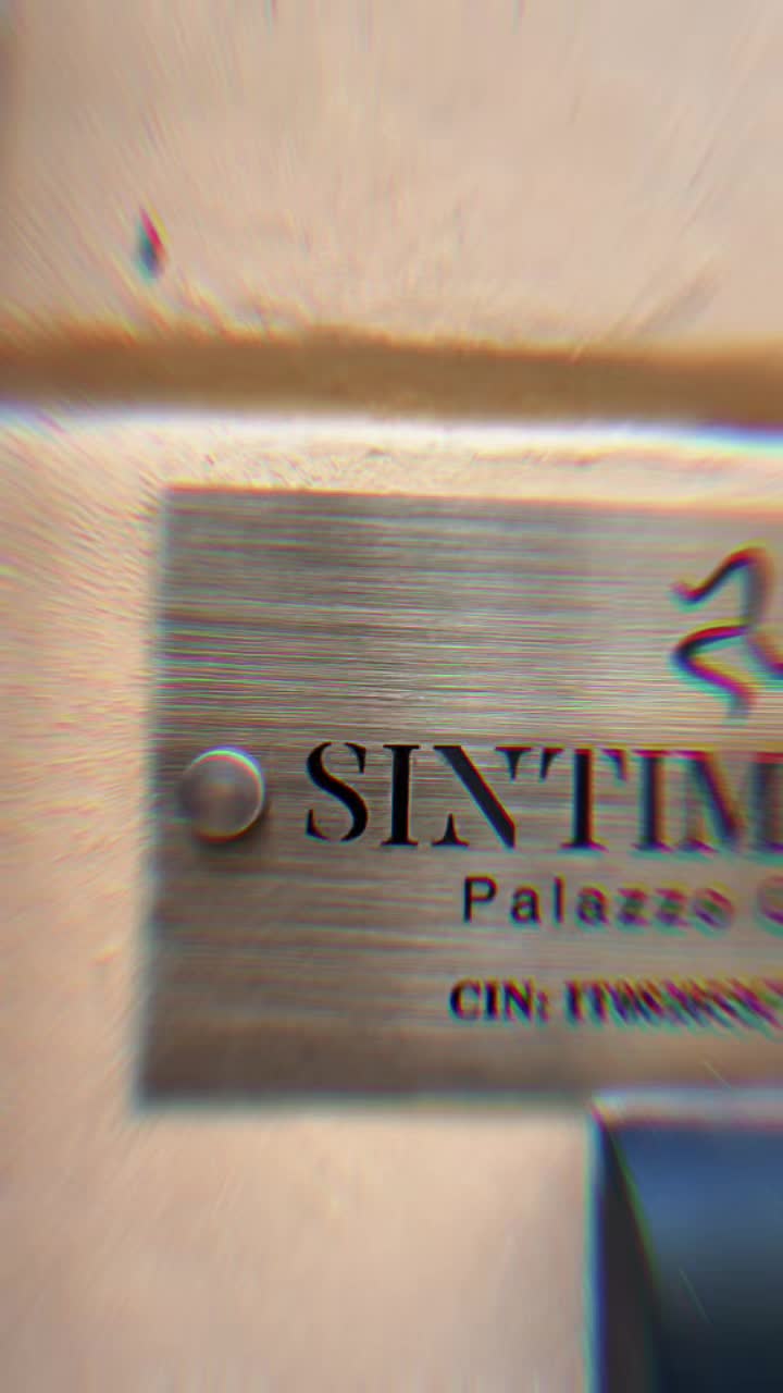 ✨ 𝗕𝗲𝗻𝘃𝗲𝗻𝘂𝘁𝗼 𝗦𝗶𝗻𝘁𝗶𝗺𝗲𝗻𝘁𝘂, il nuovo appartamento del circuito 𝗠𝗮𝗿𝗮𝘃𝗶𝗴𝗴𝗵𝗶𝗮.
Situato nell’incantevole cornice del prestigioso 𝗣𝗮𝗹𝗮𝘇𝘇𝗼 𝗖𝘂𝗽𝗮𝗻𝗲, è il luogo perfetto per vivere 𝗣𝗮𝗹𝗲𝗿𝗺𝗼 con stile, comfort e autenticità.
Le 𝗽𝗿𝗲𝗻𝗼𝘁𝗮𝘇𝗶𝗼𝗻𝗶 𝘀𝗼𝗻𝗼 𝘂𝗳𝗳𝗶𝗰𝗶𝗮𝗹𝗺𝗲𝗻𝘁𝗲 𝗮𝗽𝗲𝗿𝘁𝗲 🤍
Scopri di più e riserva il tuo soggiorno su 𝗺𝗮𝗿𝗮𝘃𝗶𝗴𝗴𝗵𝗶𝗮𝗽𝗮𝗹𝗲𝗿𝗺𝗼.𝗰𝗼𝗺
𝗠𝗮𝗿𝗮𝘃𝗶𝗴𝗴𝗵𝗶𝗮 – 𝗥𝗲𝘀𝗽𝗼𝗻𝘀𝗶𝗯𝗹𝗲 𝗛𝗼𝘀𝗽𝗶𝘁𝗮𝗹𝗶𝘁𝘆 ♻️✨
Cin: IT082053C29IBVYZB8
#Maravigghia #maravigghiasicily #reponsiblehospitality #palermo