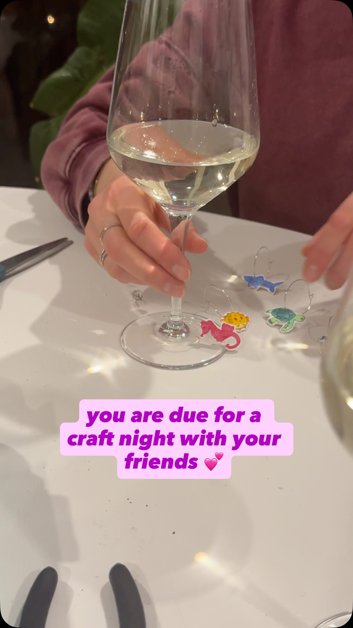 we made shrinky dink wine glass charms, keychains and earrings!
go make art with ur friends 💕
#craftideas