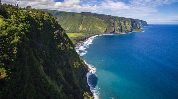 In turbulent times, nothing restores the soul quite like Hawaii’s natural environment. The gentle trade winds, dramatic coastlines, and lush volcanic landscapes create an immediate sense of calm. For families seeking wellness and reconnection, there is no better place. Morning snorkel sessions, sunset walks on black sand beaches, and stargazing with no city lights. Reserve your stay for the ultimate family experience. www.KemaKama.com