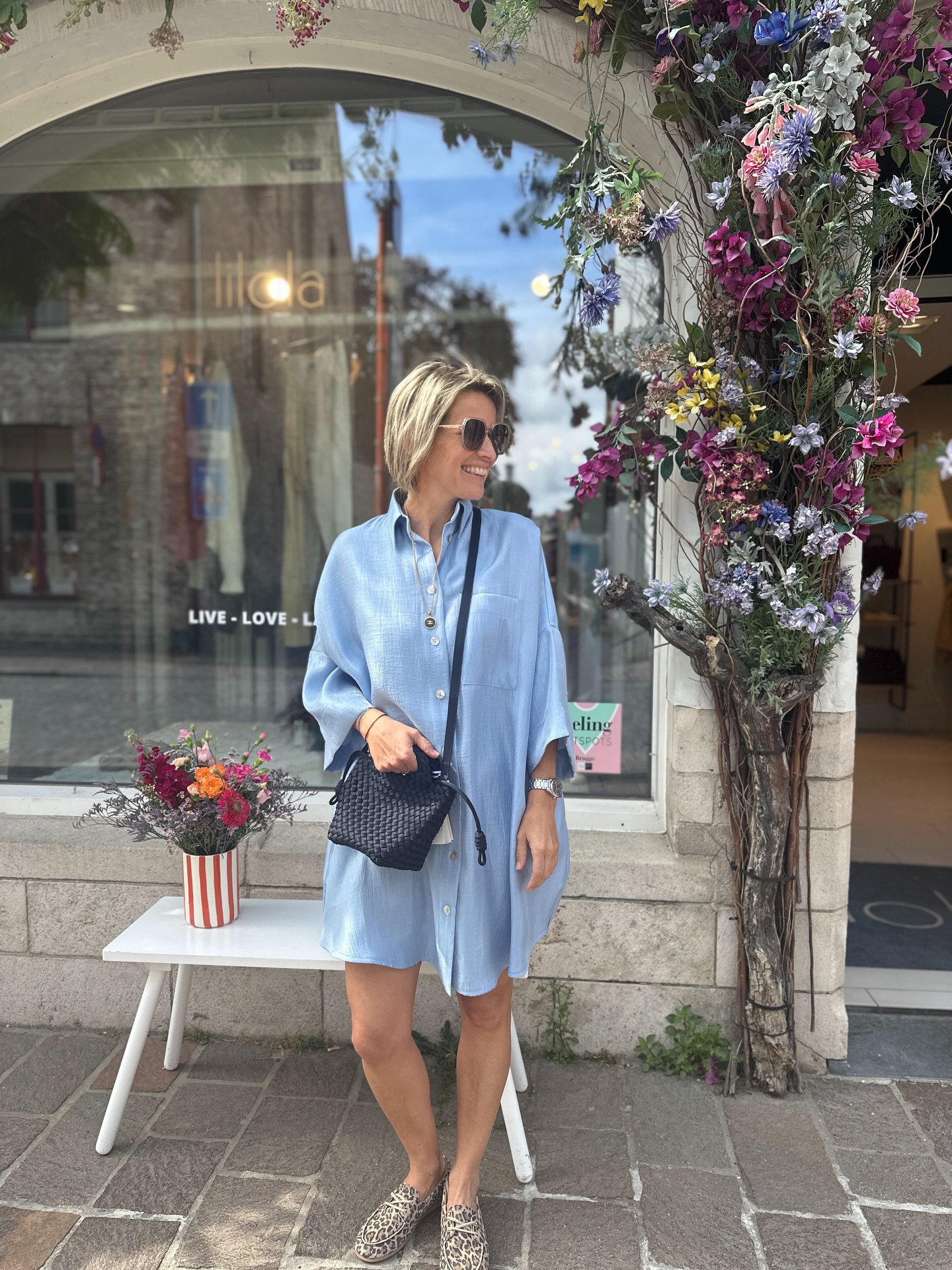 This Dress 🫶🏻
All in store ☀️
Nog tem zaterdag 20% korting op alle handtassen 👜
#lilolabyditendat #fashionandmore #goodmoodstore #shoppingbrugge