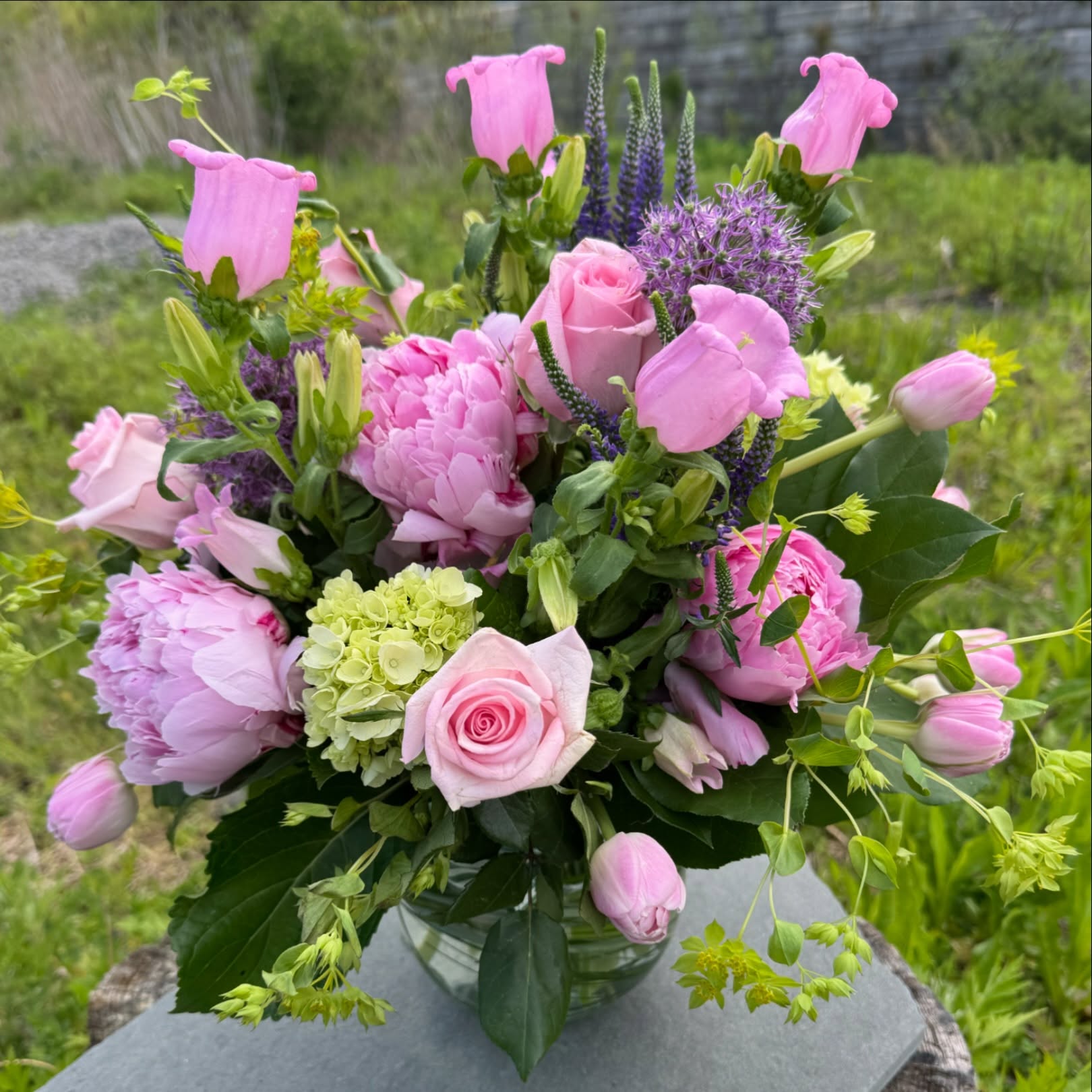 Pretty pink florals for mom this weekend!! 🌸💕
Celebrate your mom with a custom floral arrangement! We are still accepting orders!!
You can visit our gift shop including a wide array of gifts for her too!! We are open today (Friday, May 8th) until 4 pm & tomorrow (Saturday, May 9th) from 9 am to 3 pm.
#mygardenfloral #florist #pittsburgh #mothersday #mothersday2026