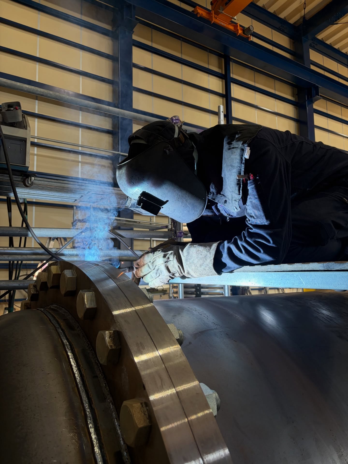 タンクのフランジ溶接
#製缶 #タンク #溶接 #welding #四日市
