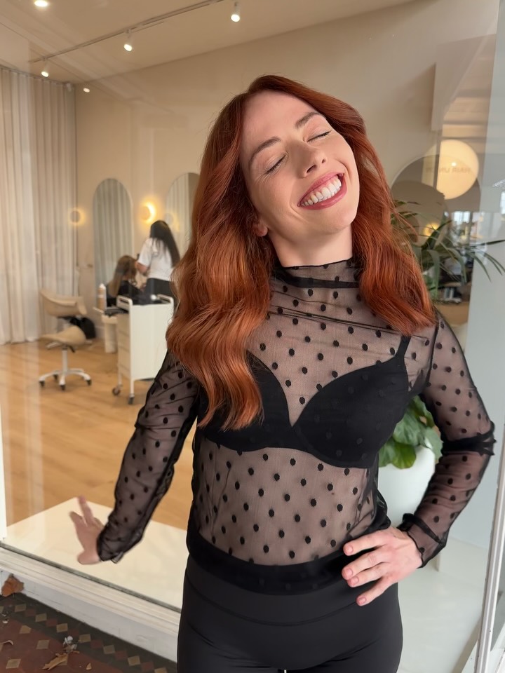Ohhh Emma! You are a ray of sunshine!!!
We had the pleasure of giving this beautiful girl a makeover!!! She is absolutely glowing inside and out! Thank you for trusting us 🔥😮💨