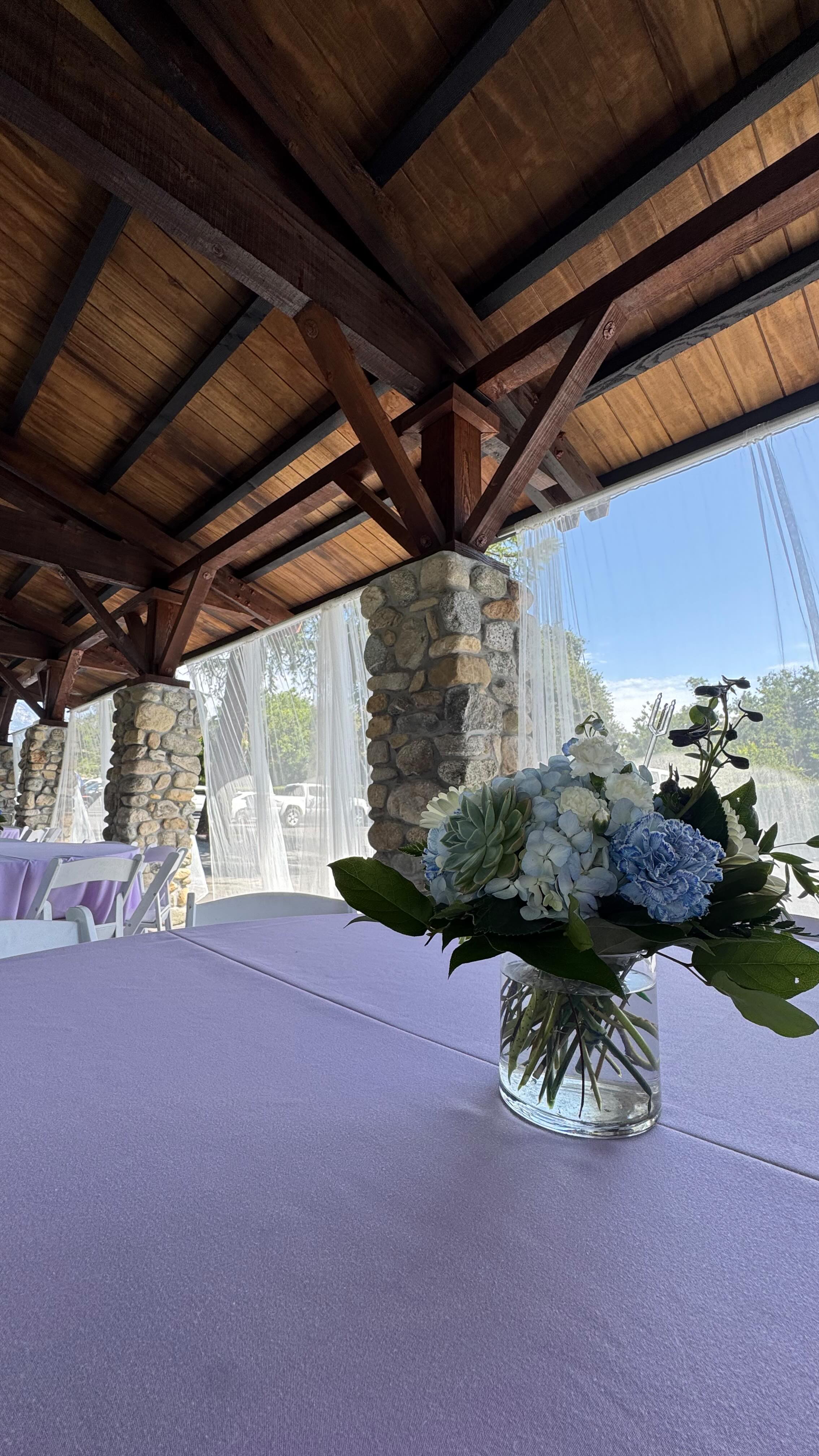 Spring is here at La Villa Bella ☀️🌷
As the sunlight hits & the flowers bloom our venue takes one a whole new feeling!
Interested in seeing everything in bloom?
DM or Text for a tour! 🩷
909.272.8581