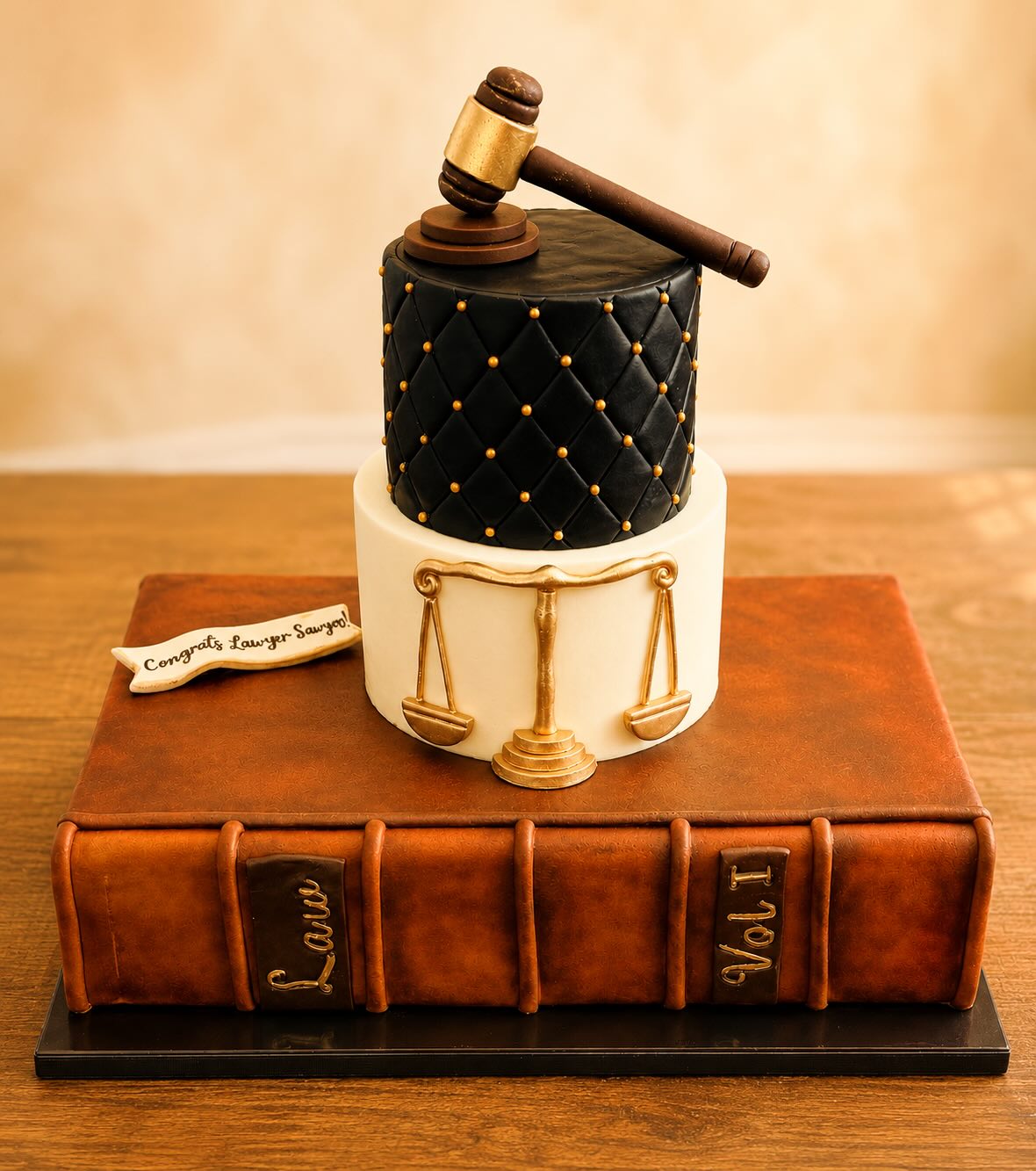 #lawcake #passedthebar #murielscakesandcookies #customcakes #decoratedcakes