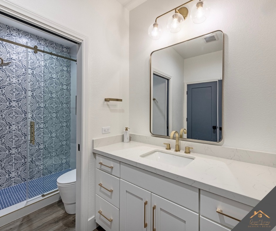 Where design meets your daily routine. Thoughtful upgrades make all the difference over time.
#desertliving #NewFreedomProperties #LasVegasHomes #VegasLiving #HomeRemodel #KitchenRemodel #BathroomRemodel #HomeRenovation #ModernLiving