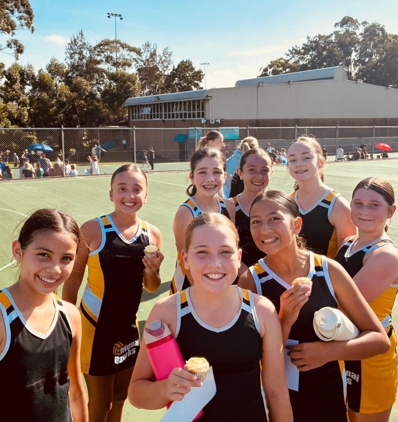 All smiles from our 12T1 girls today! A solid win against Eagles 29-10. Cupcakes and birthday cheers for Chloe to top it off!