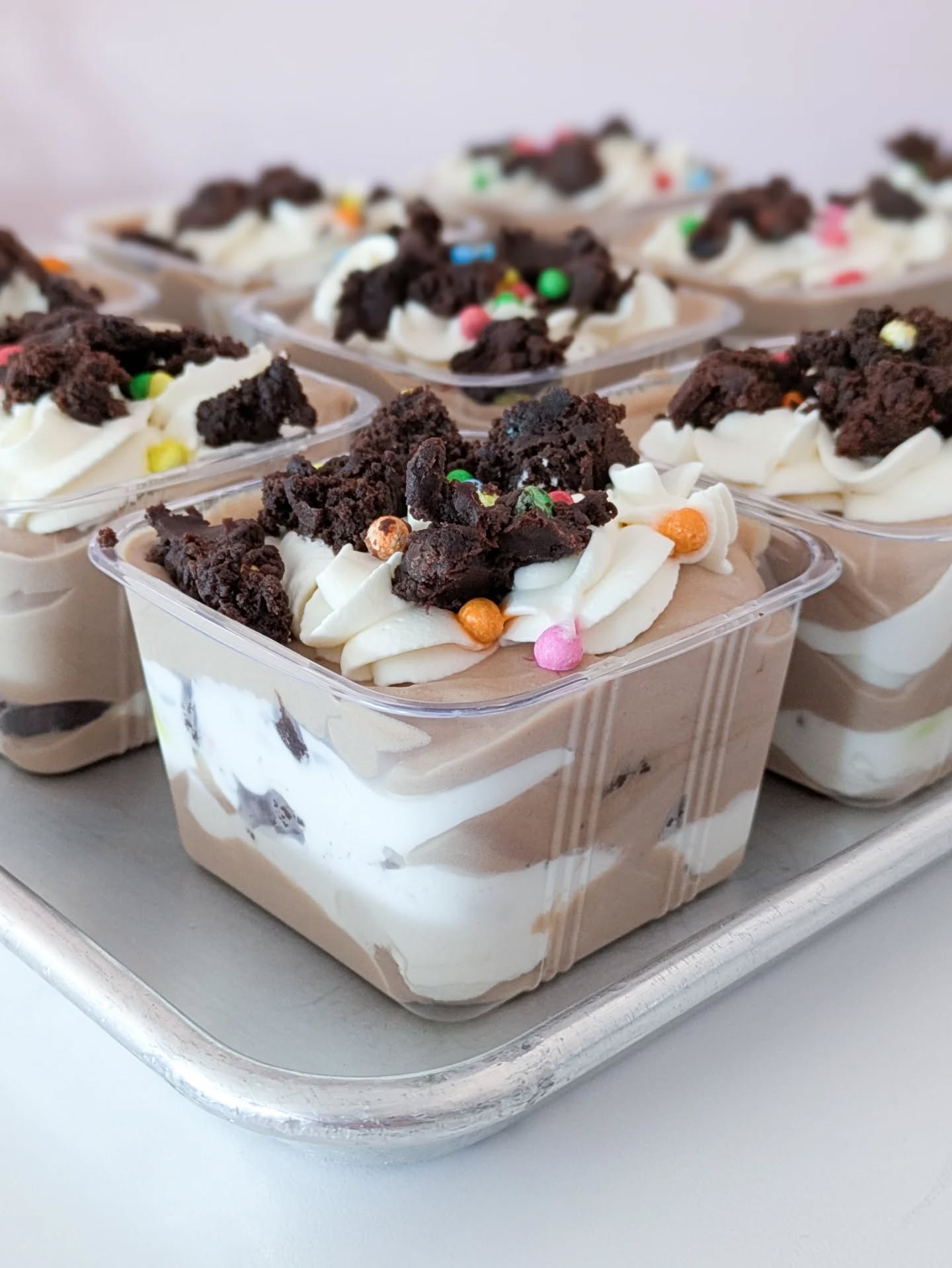 Happy Friday! We have Galactic Brownie Parfaits today! Come get Mom some treats this weekend for Mother's Day 🩷🧁✨