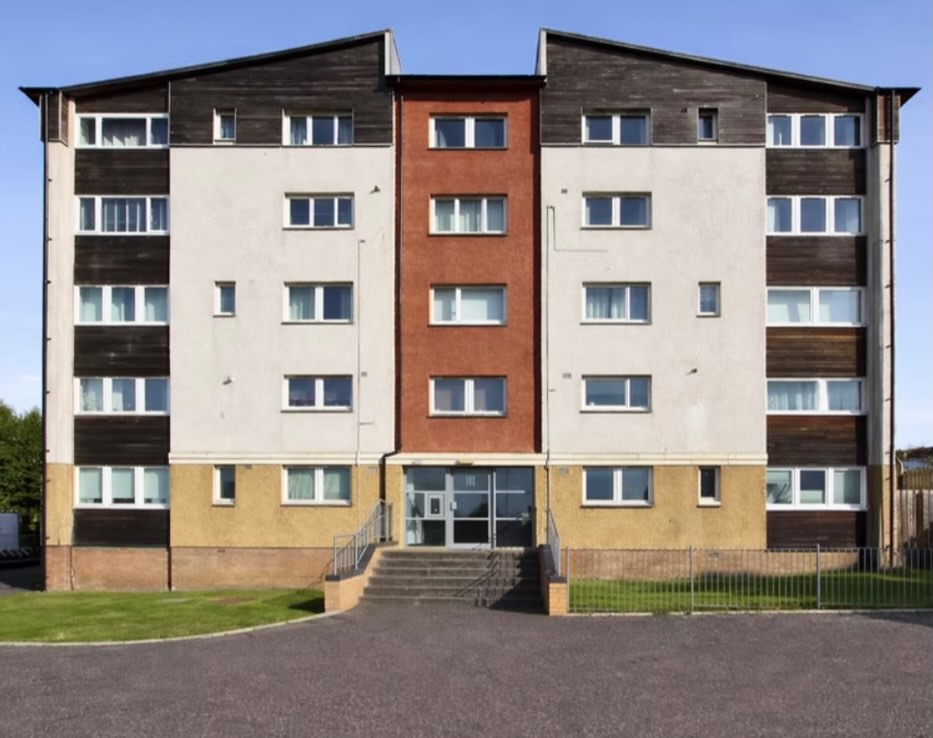 🏡 BTL INVESTMENT OPPORTUNITY 🏡
🌟 SOLD WITH TENANTS IN-SITU 🌟
🔑 2 BEDROOM DUPLEX FLAT 🔑
Looking for your next Buy-To-Let investment in Scotland? 👀
This fantastic property offers strong rental potential, excellent long-term growth prospects, and a great opportunity to expand your portfolio 📈
✨ Ideal for investors
✨ Long Term Tenants
✨ Great yield potential
✨ Excellent location & transport links
Whether you’re an experienced landlord or starting your investment journey, this is an opportunity not to miss.
💷 FIXED PRICE £149,500
📍 MOREDUN PARK GARDENS, EH17 7LJ
📩 DM us today for more information or to arrange a viewing.
#BTL #edinburghinvestments #PropertyInvestment #InvestmentOpportunity