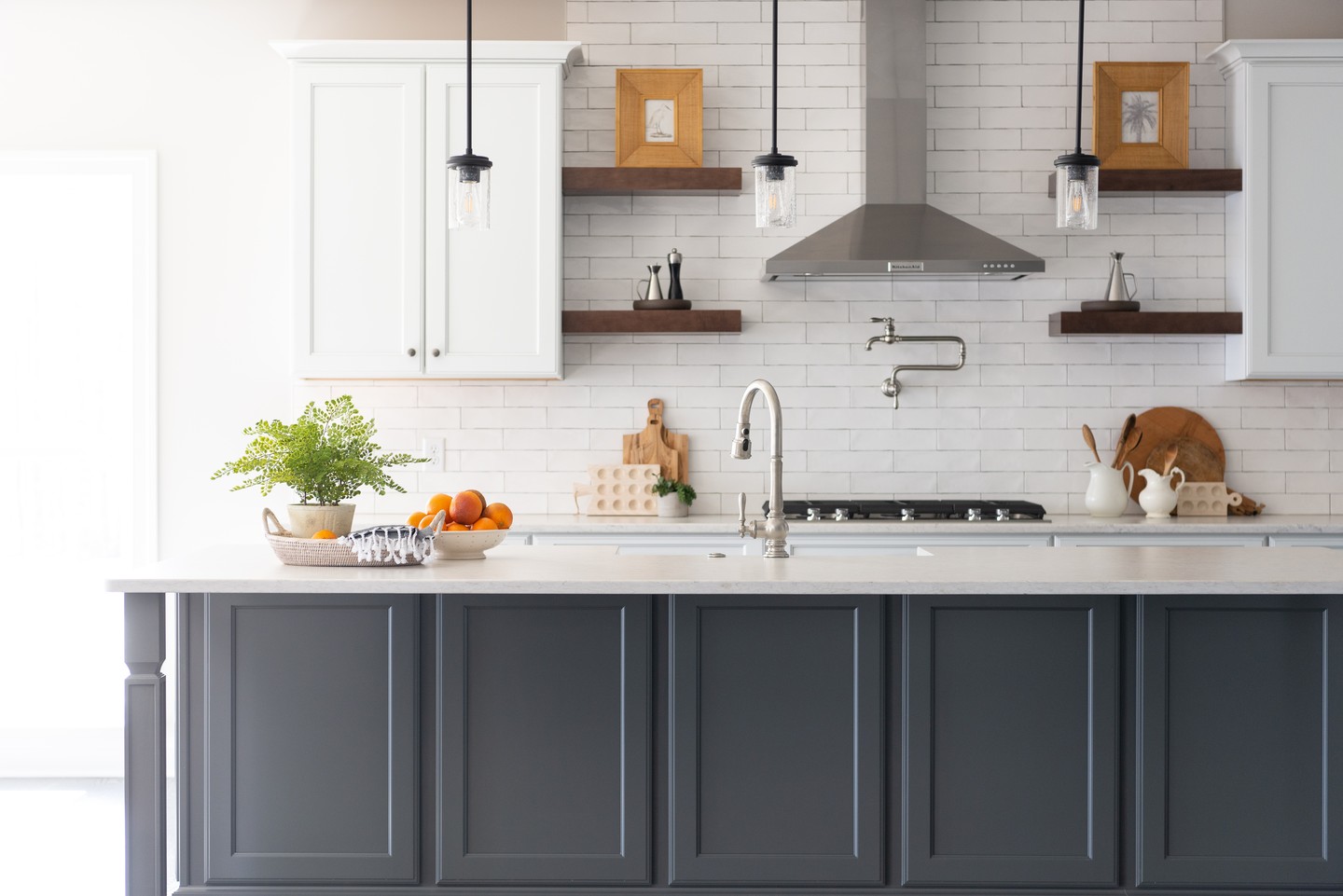 How do you actually use your kitchen? 🍳 At Simply Home, we build around your answer, not a floor plan template. Custom home design that works as good as it looks.