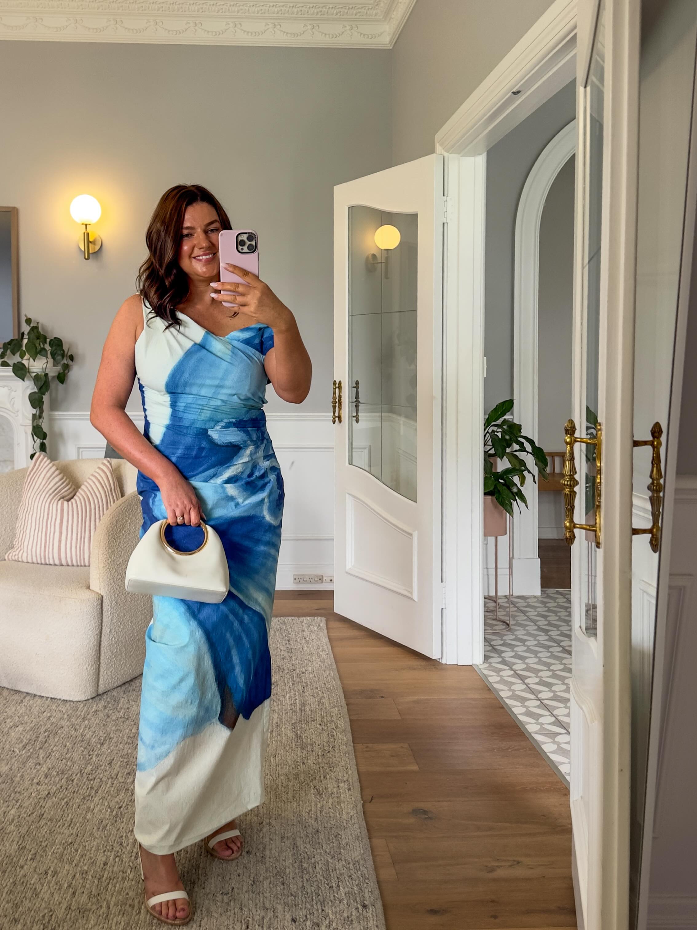 Happy Mother’s Day 🤍
It’s such a privilege to be a mum. To walk alongside my own children as they grow, to connect with other mums through this season of life, and to support women in my work as a psychologist and business coach.
Something I’m always reminded of is that no mum has it all together (myself included!). We’re all navigating different seasons, and it’s rarely possible to have everything at once. We do an incredible job juggling the things we do in this modern life 💃💃
Holding a lot, loving deeply, and finding our way as we go 🤍
#ipsmothersdaylunch