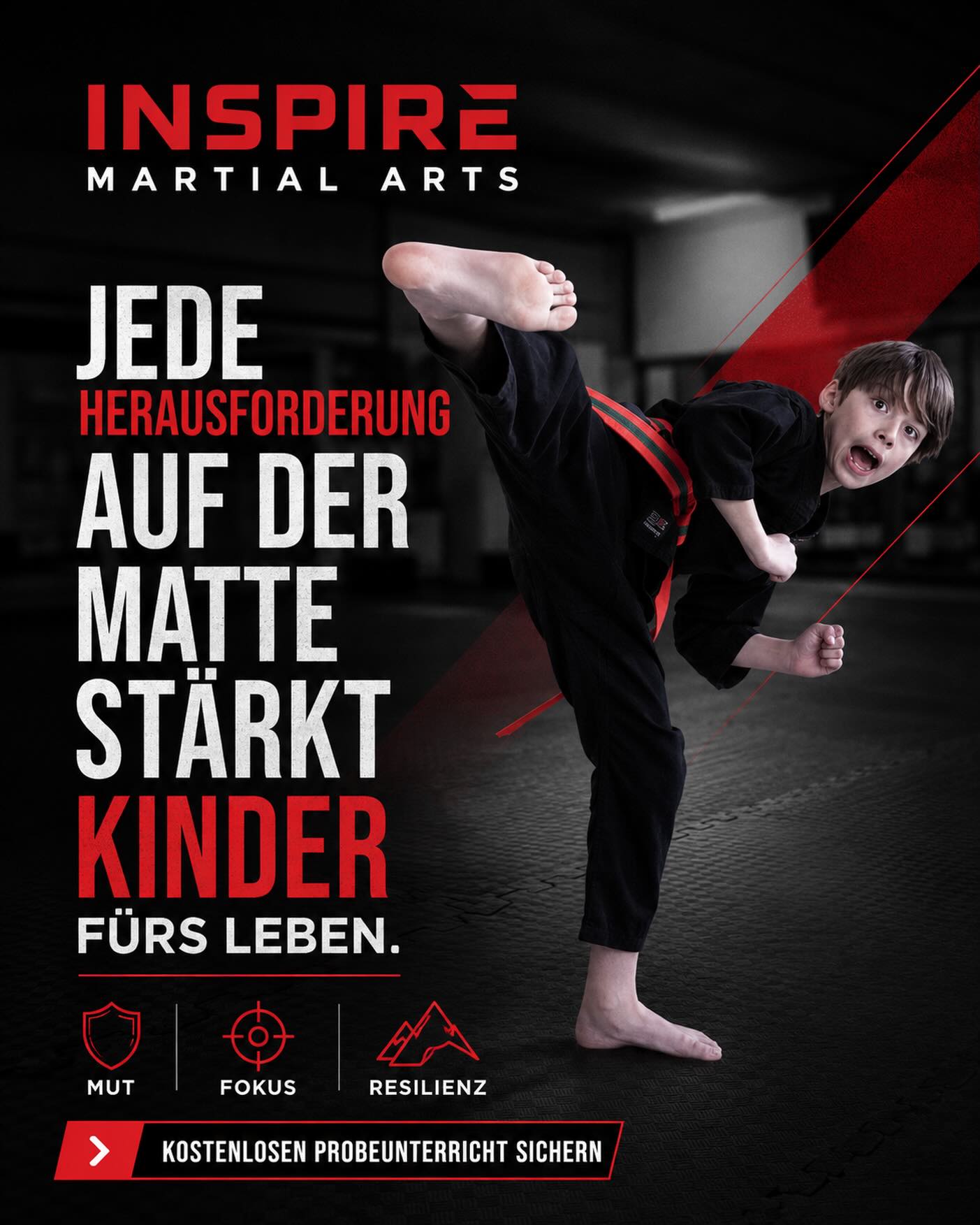 Nicht jede Stärke ist laut.
Auf der Matte geht es nicht nur um Kicks und Technik.
Kinder lernen, dranzubleiben, mit Herausforderungen umzugehen und nach Rückschlägen wieder aufzustehen.
Genau daraus entstehen Selbstvertrauen, Fokus und Widerstandskraft – im Unterricht und im Alltag.
Bei INSPIRE geht es deshalb um mehr als Bewegung.
Wir helfen Kindern dabei, innerlich stark zu werden.
Jetzt kostenlosen Probeunterricht vereinbaren.
#INSPIREMartialArts #Detmold #Kampfkunstschule #Selbstvertrauen #Resilienz Kinderstarkmachen Selbstbehauptung Fokus Werte Probeunterricht