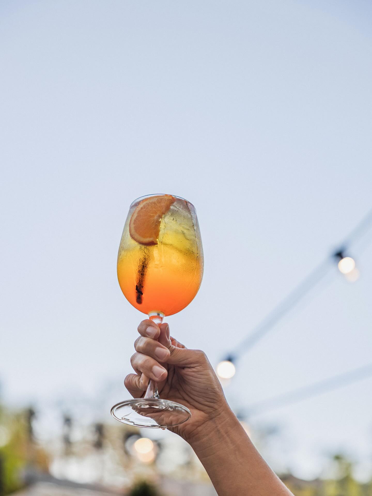 Who’s ready for Mother’s Day celebrations? 🥂✨
Don’t forget, this Saturday we’re hosting the Teachers Markets at New Farm Bistro — the perfect chance to sip, stroll & find something special for Mum 💐🛍️
See you there for cocktails, good food & beautiful local finds 🤍