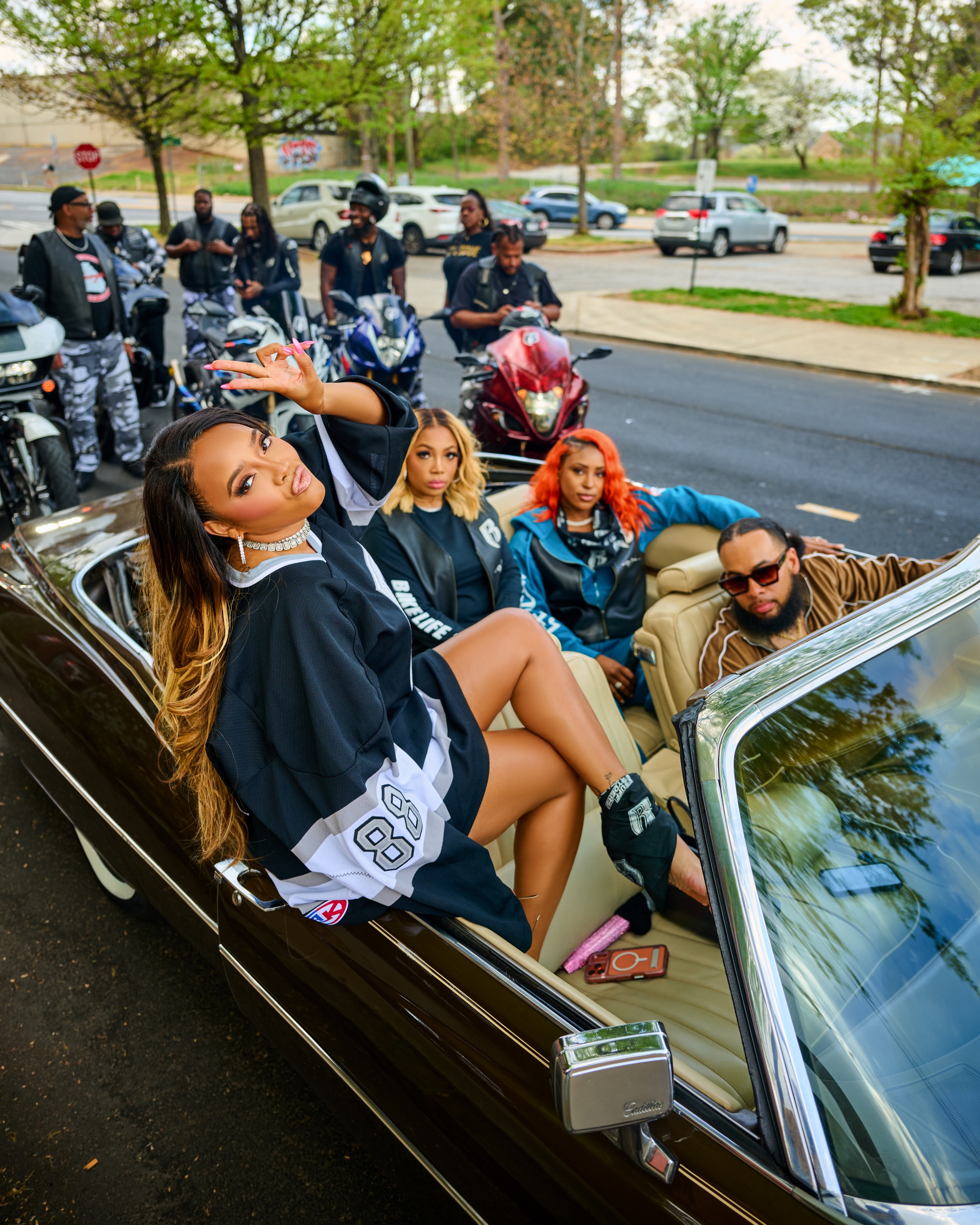 At this point, you can tell we locked in… every link-up turn cinematic, every moment picture perfect 📸✨
#muse @angelasimmons
#ShineIncPhotography #atlphotographer #ruffryders #motvation
