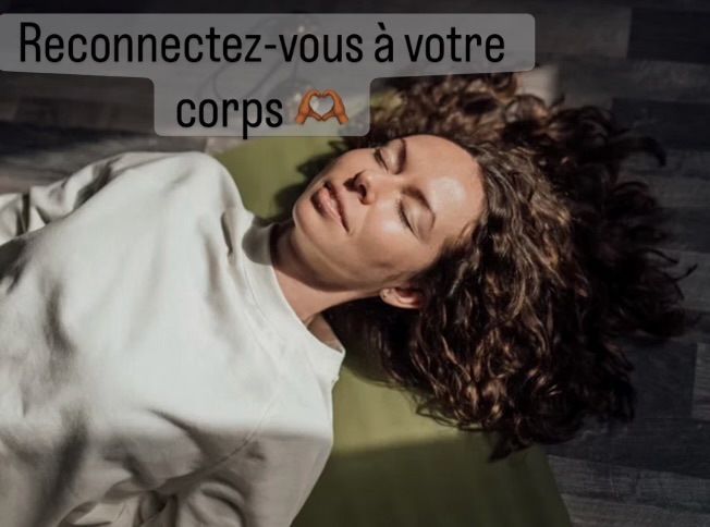 🌿 RECONNECTEZ-VOUS À VOTRE CORPS AVEC LA RÉFLEXOLOGIE ❤️
Fatigue, stress, douleurs… Et si la réponse était sous vos pieds ? 👣
En tant que réflexologue certifiée à Rennes, je vous propose des séances personnalisées alliant :
✨ Réflexologie plantaire (stimulation des zones réflexes)
✨ Approche crânio-sacrée (méthode POYET) pour un équilibrage global
💬 « Après ma 1ère séance, j’ai dormi comme un bébé ! » – Claire
📅 Réservez votre pause bien-être (DM ou lien en bio via planity ou directement depuis le site Internet) et offrez-vous un moment 100% détente.
💶 Cartes cadeaux disponibles – Parfait pour faire plaisir !
#RéflexologieRennes #BienÊtre #Détente
Et pour en savoir plus : En quoi consiste exactement cette méthode douce qu’est la réflexologie ? Comment se déroule une séance ? Et comment l’équilibrage crânio-sacré avec écoute crânienne peut-il compléter les bienfaits de la réflexologie plantaire pour agir en profondeur sur votre système nerveux ? Depuis mon blog accessible via mon site ressource Aurore, explorez les bienfaits de la réflexologie plantaire. Découvrez, selon les connaissances ancestrales, que chaque zone de vos pieds correspond à un organe ou une glande, et comment la stimulation de ces points permet de rétablir l’harmonie dans tout le corps. À Rennes, de plus en plus de personnes se tournent vers cette pratique douce pour trouver un apaisement naturel.
Mais saviez-vous que l’approche crânio-sacrée peut amplifier ces effets ? Cette technique subtile, basée sur l’écoute des micro-mouvements du crâne et du sacrum, libère les tensions accumulées et favorise une détente profonde. Idéale pour les personnes souffrant de maux de dos, migraines, fatigue chronique ou anxiété, elle s’intègre parfaitement dans une démarche holistique de bien-être.