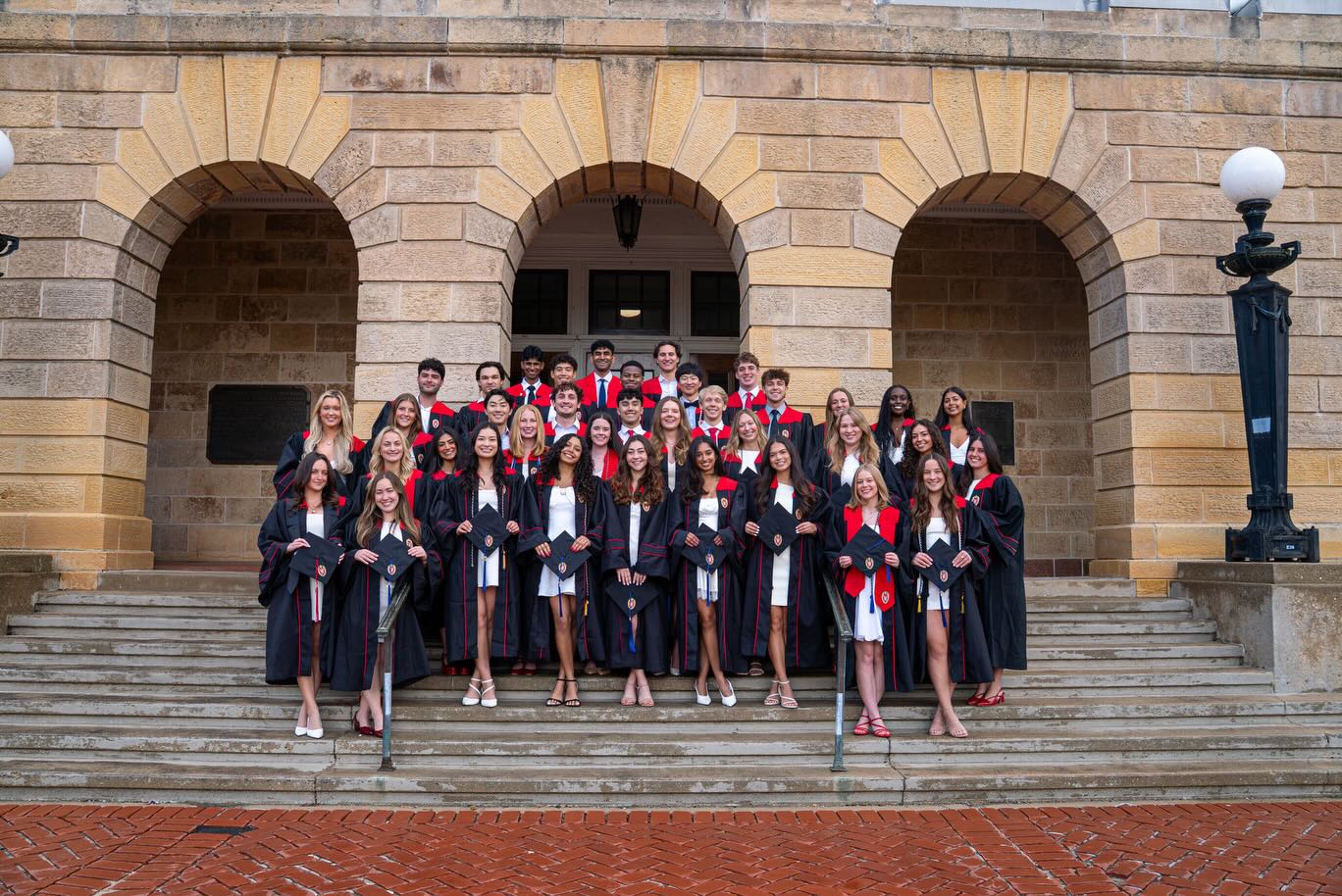 HAPPY GRADUATION! 📣🎓 We are already missing our seniors, but beyond excited to see all the amazing things ahead for each of you. Congratulations and best of luck in this next chapter!♥️👐