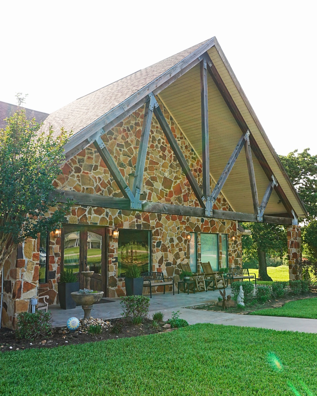 Double Creek Crossing, featuring the front view🤍
From the moment you arrive, the venue feels warm, welcoming, and full of rustic charm. Come experience the space for yourself and start picturing your day here!
Schedule Your Private Tour Today! Click the link in our bio or call Leah || 979.200.9555
-
#DoubleCreekCrossing #TexasWeddingVenue #RusticElegance #WeddingInspiration #CentralTexasWeddings
Double Creek Crossing Wedding Venue || Caldwell TX Wedding Venue || Central Texas Wedding Venue || Rustic Elegant Wedding Venue || Outdoor Wedding Venue Texas || Wedding Venue Near Aggieland || Texas Countryside Wedding Venue || Indoor And Outdoor Wedding Venue || Texas Wedding Ceremony Venue || Wedding Reception Venue Texas || Romantic Texas Wedding Venue || Wedding Venue Near College Station TX
