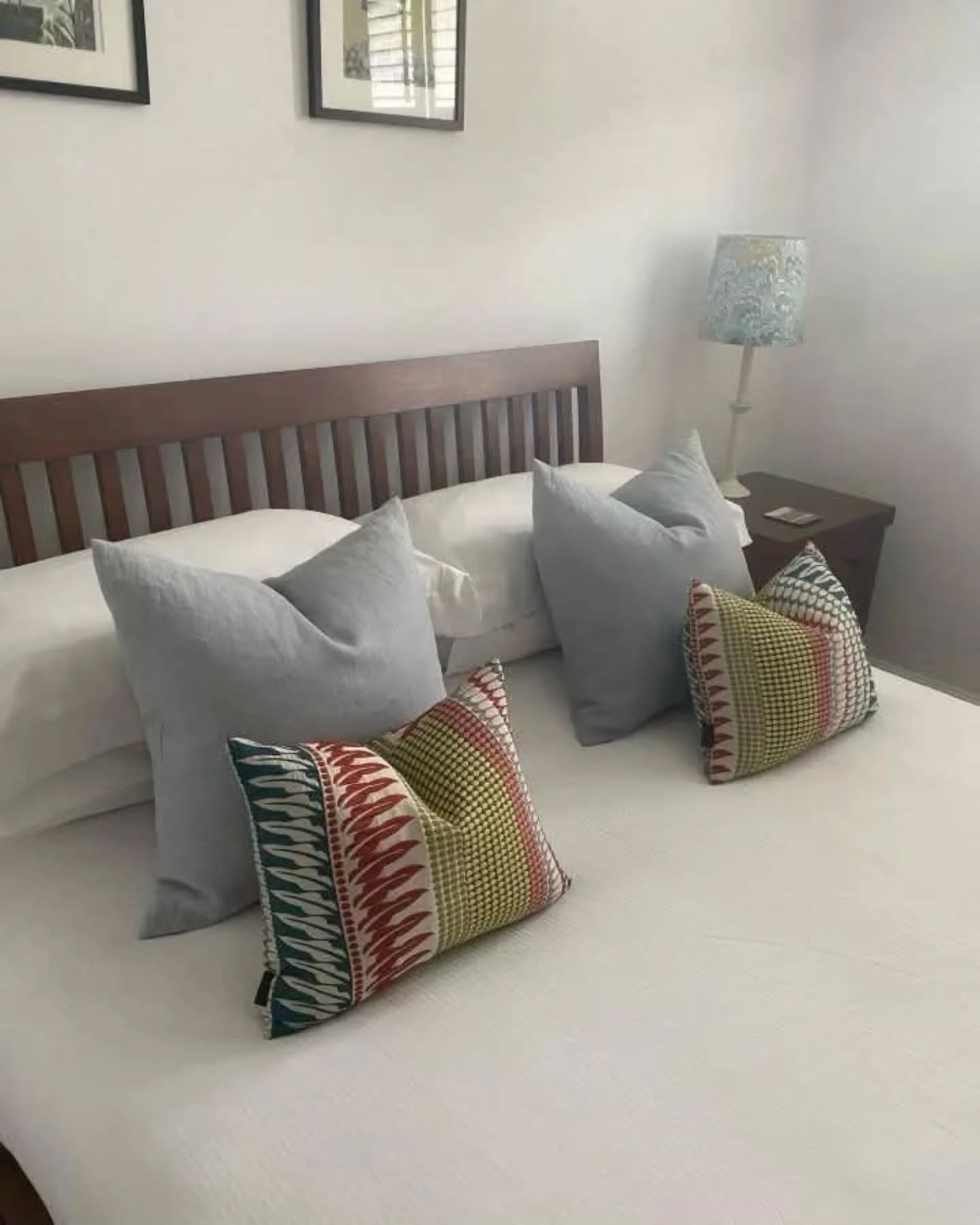 ✨ The "Rye" Way to Relax ✨
There is nothing quite like the charm of a home in Rye. From the historic cobblestone streets to the cozy coastal interiors, these homes deserve a level of care that matches their character.
At Maid in Rye, our housekeepets don’t just "tidy up"—they curate. 🪄
It’s all in the Chop 📐
Notice something about those cushions? That signature center-chop isn’t just for show. It’s the international symbol of a room that has been professionally loved. It creates depth, showcases the quality of the fabric, and signals to your guests (or yourself!) that every single detail has been attended to.
Why Rye residents choose us:
Precision Prep: From crisp, striped linens to perfectly aligned headboards.
Texture Mastery: Whether it’s plush velvet or rustic linen, we know how to make fabrics "pop."
Local Care: We treat every Rye cottage, townhouse, and seaside retreat like our own.
Whether you're prepping for weekend guests or just want to come home to a five-star sanctuary, we bring the boutique hotel feel right to your doorstep.
Experience the difference of a truly detailed clean.
📍 Serving Rye and the surrounding areas.
📥 DM for a bespoke quote
#RyeSussex #RyeLife #HousekeepingRye #LuxuryCleaning #AttentionToDetail #CushionChop #InteriorStyling #HolidayLetManagement #EastSussexLiving #BoutiqueHome