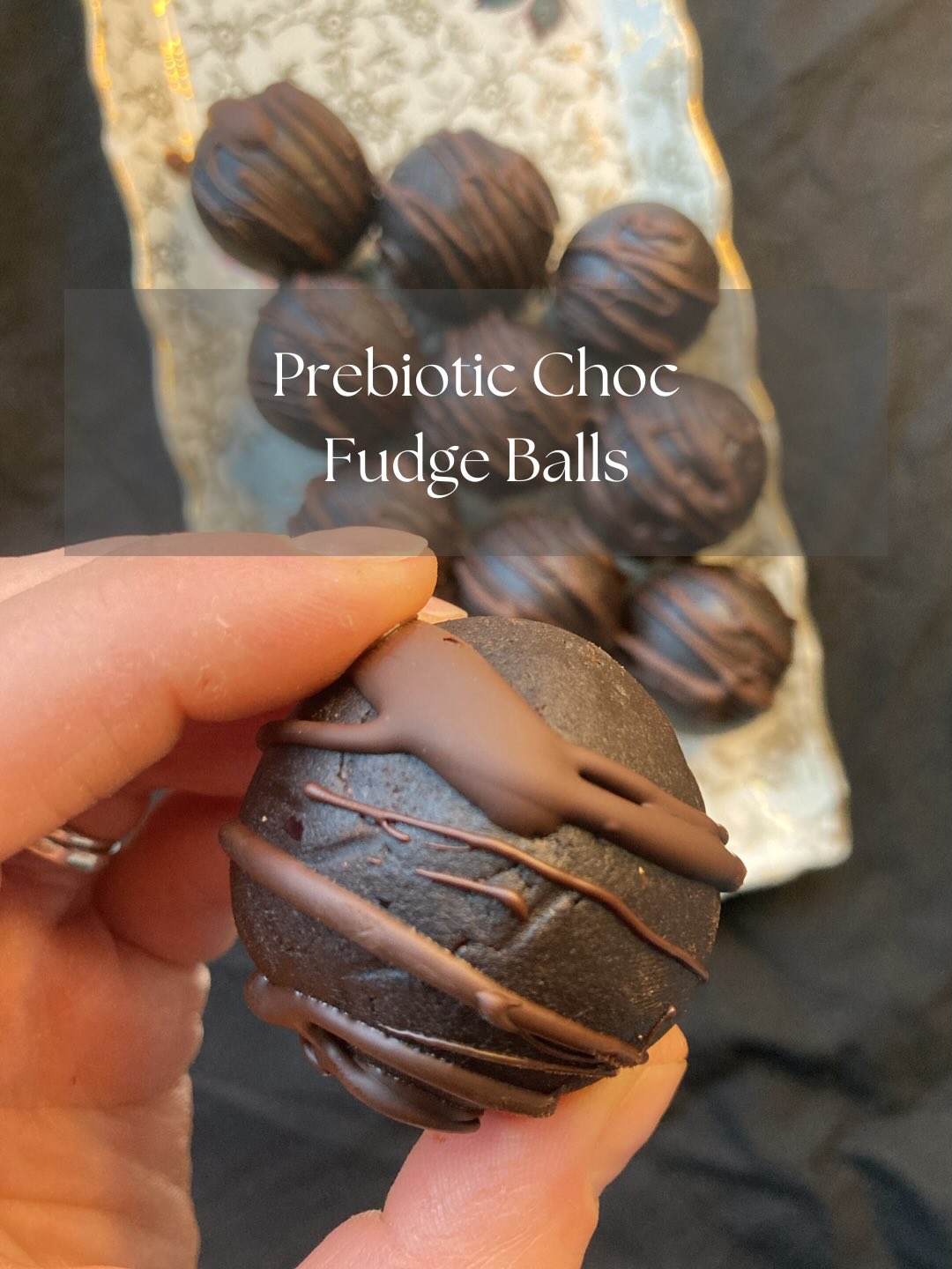 A delicious treat that your gut bugs will also love 💜
I had a lot of great feedback about the recipes I included in Restore-Balance-Thrive, and the main “negative” feedback was that participants wanted even more of the same 😆
This one in particular seemed to be a favourite, and has also become one of my go-tos - so I thought I’d share it here, so you can whip some up for the weekend.
Swipe 👉🏼 for the recipe
Enjoy!
If you’re curious about the full program (and want some more gut-loving recipes!), you can find out more at the link in my bio 👆🏼