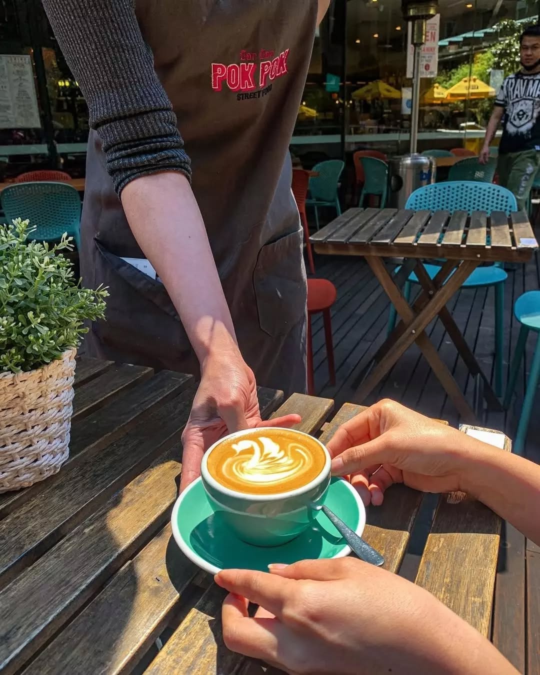 Daytime plans? Start here! ☕🌆
Swing through Pok Pok Junior in St James Mall for a quick coffee between errands, meetings or a wander through the CBD.
Save this for your next coffee run!
#MelbourneCBD #PokPokJunior #MelbourneLunch #AsianStreetFood #ThaiFoodMelbourne