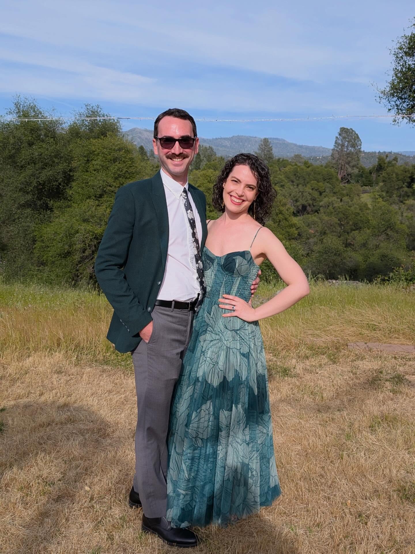 Still dreaming about our very “calendar” weekend in Mariposa, celebrating Janay & Caleb and communing with the majestic scenery of central CA. I can’t think of anything more beautiful than watching one of your best friends marry the love of her life, but Yosemite is definitely a close second!