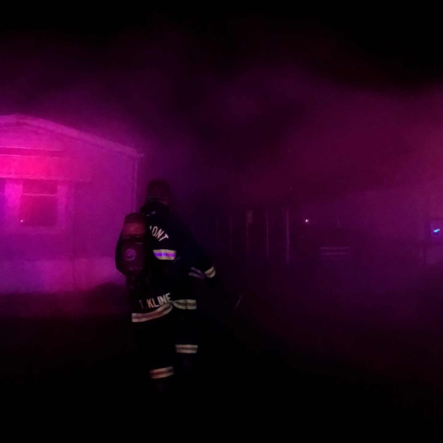 Tower 13 and Engine 13-5 assisted @talleyville25 on a early morning trailer fire last week. Tower 13 held the first special, completing primaries and opening for Engine 25. 13-5 had the second engine and held their line outside to knock down hotspots. #claymontfire #lucky13 #1000