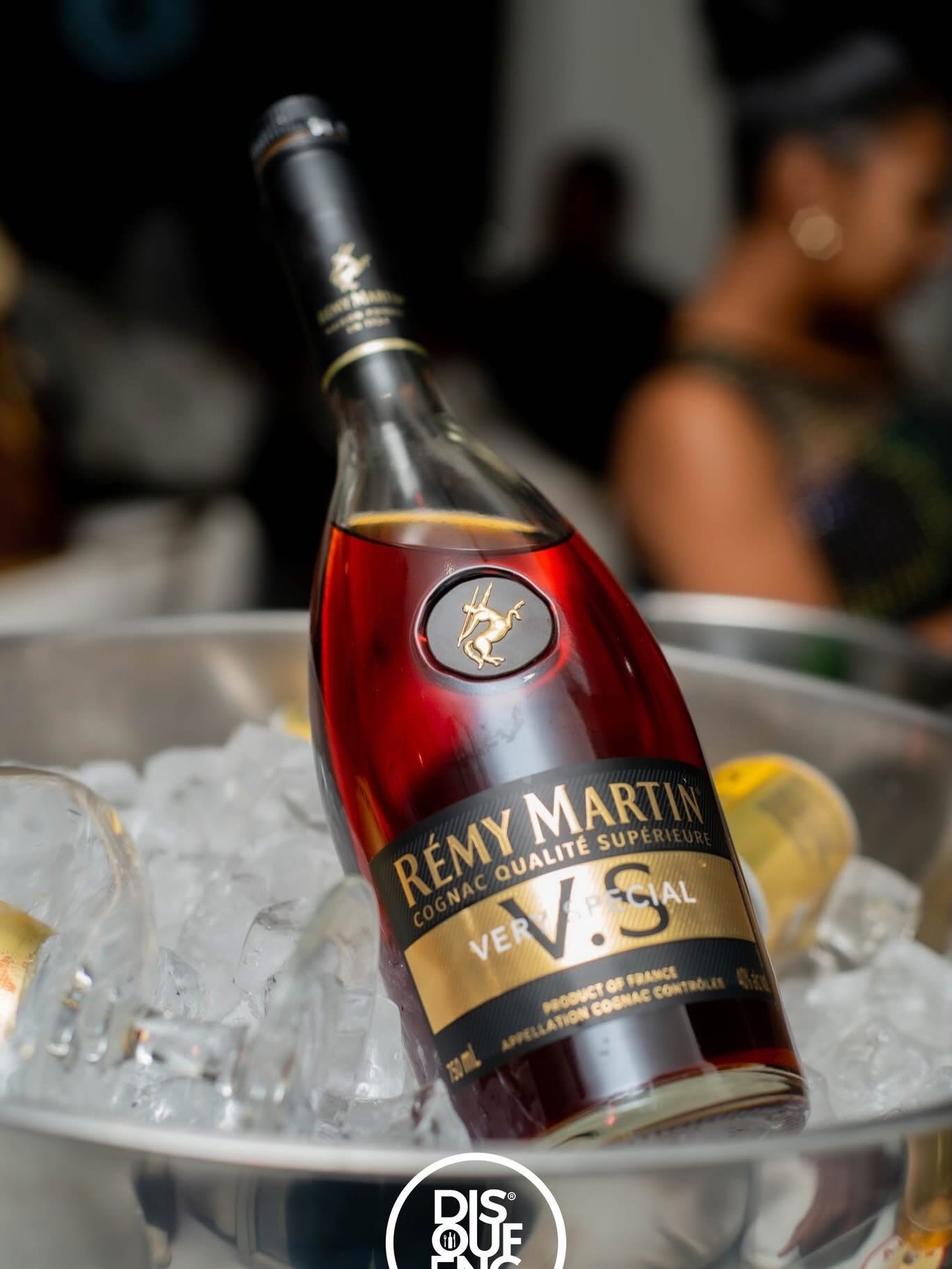 Matured Sunday: Request Hour Recap 🍷🎶
Good music, smooth conversations, and the kind of Sunday energy you never want to end ✨ From timeless requests to premium pours, the vibes were unmatched at Disoufeng.
If you missed it, you definitely missed a movie 🎤🥂
Maybe we’ll see you this Sunday 👀
Table bookings: 076 520 2074 / 061 370 6102
#MaturedSunday #RequestHour #Disoufeng #SundayVibes #SowetoLifestyle