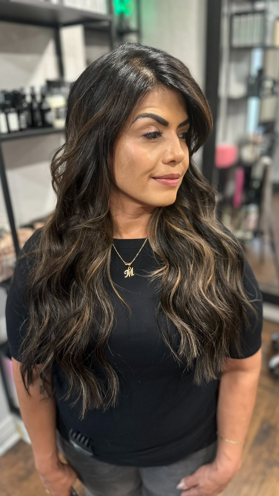 “He proposed.”
“I got the job.”
“I’m having a baby.”
“I graduated.”
“I finally feel like myself again.”
It was never just about the hair.
It’s about the moments attached to it ✨🤍
And getting to be part of those moments?
That’s the best part of what I do.
#sanjosesalon #sanjosehair #sanjosehairextensions #sanjosehairstylist #bayareahair
