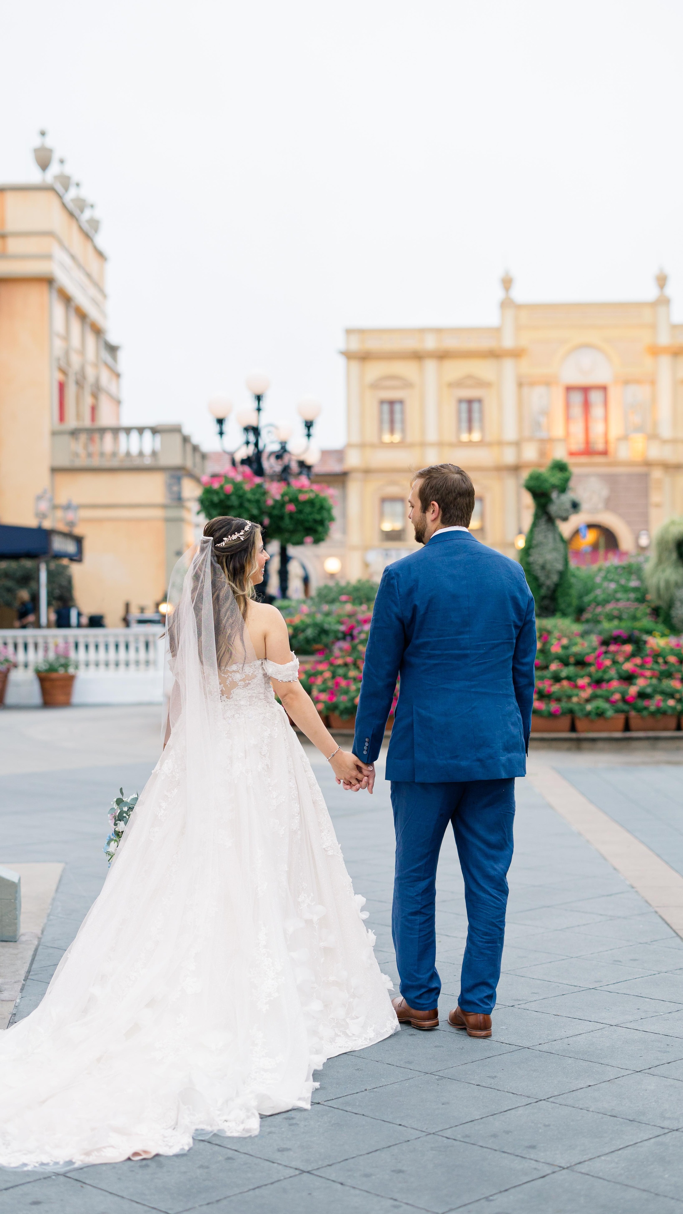 On today’s episode of Fairytale Weddings… ✨🌸
The sun rose and set in Italy for this dreamy wedding during EPCOT’s Flower and Garden festival. The birds were chirping, the flowers were in bloom, and the fireworks sparkled. The magic was caffeine enough to keep us going all day. 🥹🎇
Video: @goldenviewvideoco
Photo: @kistephotography
Venues: EPCOT’s Italy Isola and California Grill at Disney’s Contemporary
Disclaimer: Caption is just for fun and we have no affiliation with the WDW company.