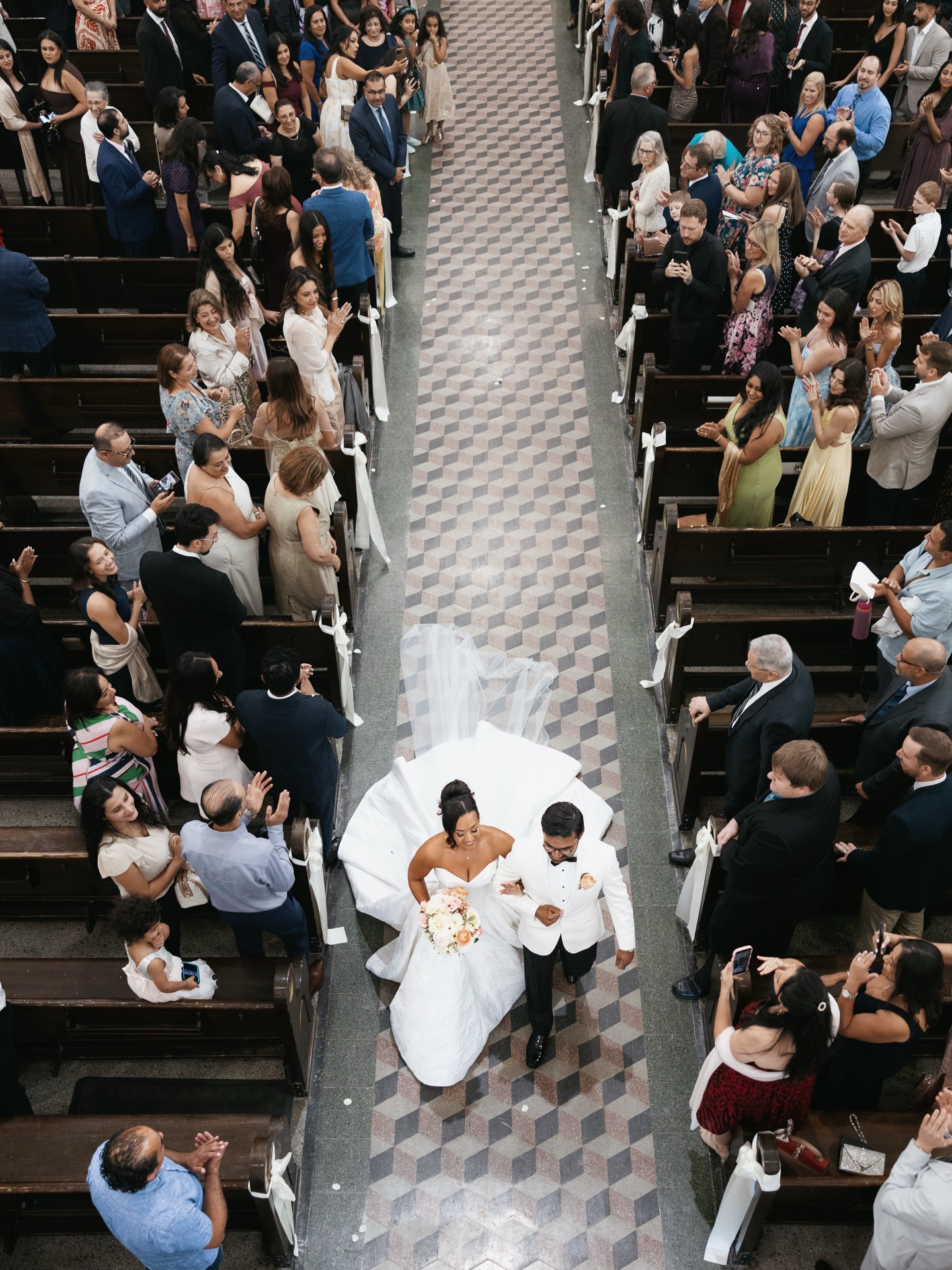 You don’t always need a second shooter but….
• More candid moments captured
• Both partners getting ready covered at the same time
• Different angles during the ceremony
• Extra reactions from family + guests
• Smoother timelines + less rushing
• More storytelling, less missed moments
• Backup support throughout the day
A second shooter means your gallery feels fuller, more emotional, and more complete , because while one photographer is focused on the big moment, the other is catching everything happening around it ✨
Second shot for @jessicaruxtonphotography