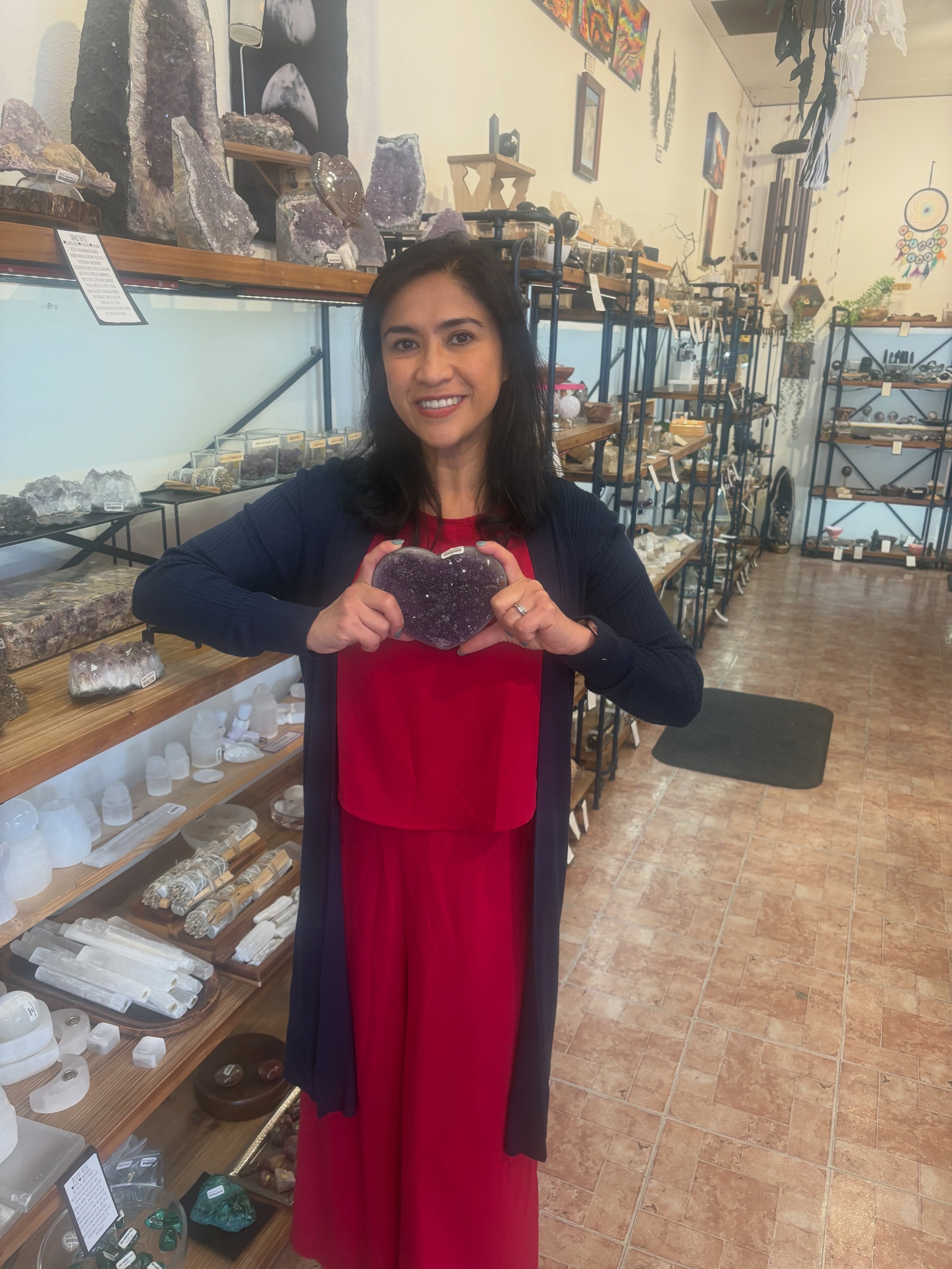 Hey there Toni….
What’s your favorite crystal?
“I love amethyst because it is a little piece of sacred calm- a stone intuition, protection, and gentle spiritual alignment. Its violet energy feels like a soft reminder to trust my inner wisdom, release what no longer serves, and stay connected to a higher vibrational energy.”
Need a little amethyst in your life? We’re open today 10 to 6pm. 💫💕
#crystal #livermore #heal #creativehealingcenter