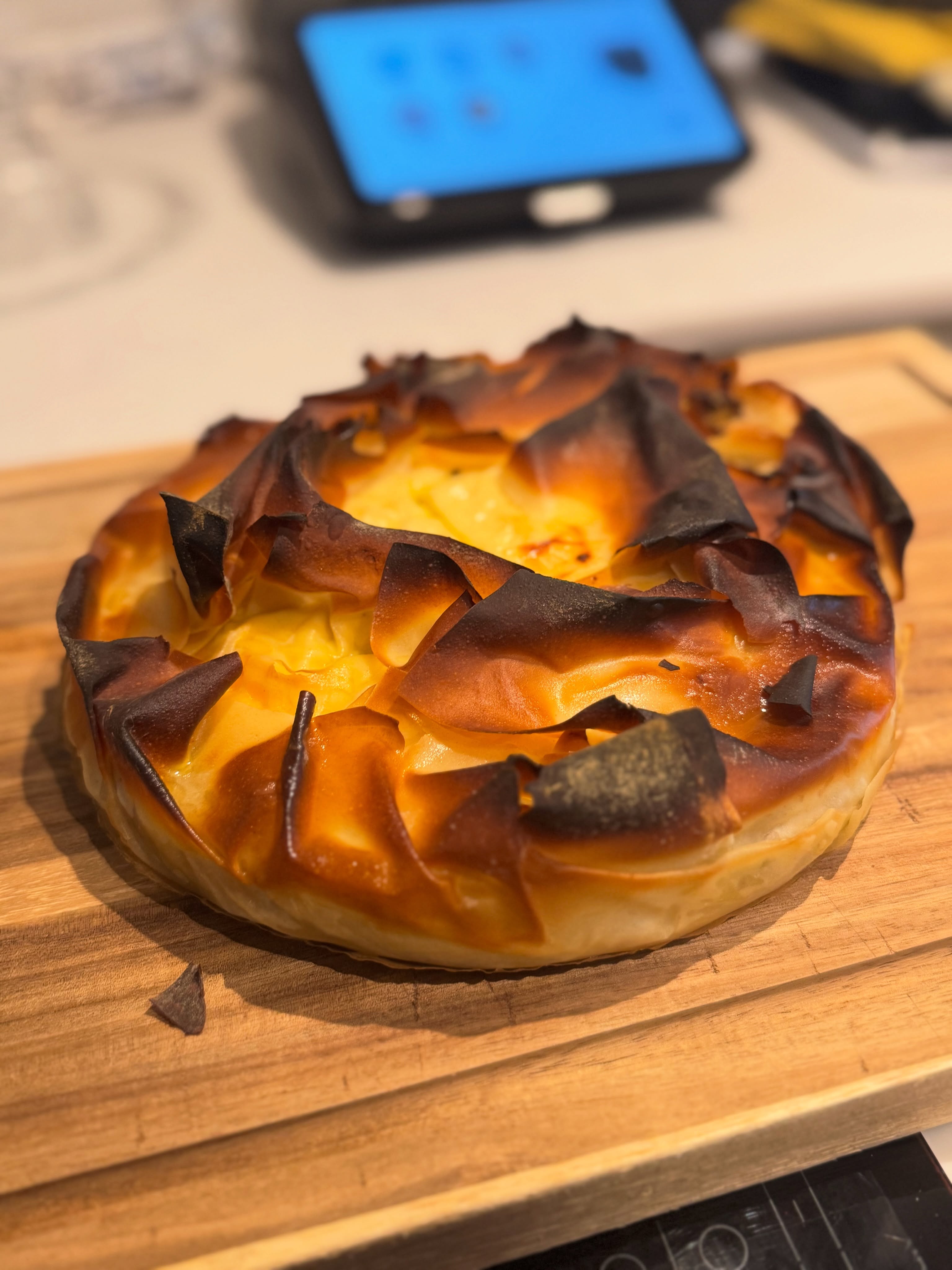 The best lamb pie I have ever eaten! Sometimes coming home for a home cooked meal feels like a Michelin star experience! My husband made it while I was at work so extra stars for that as well. #thermomix #cookfromscratch #everyonecancook #lambpie