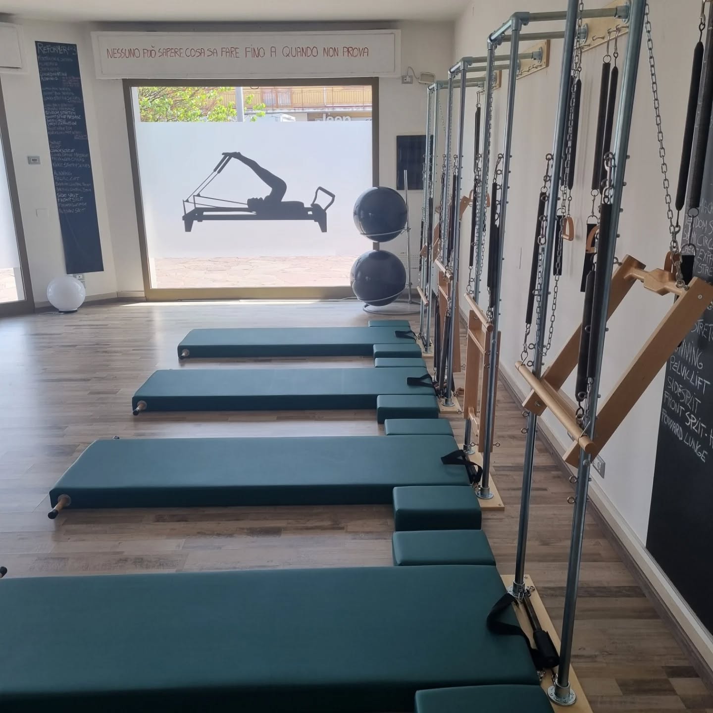 Lo Studio si è fatto...Autentico!! La disciplina che proverai a fare sarà la CONTROLOGIA!! ossia l'unica e originale attività creata da J.Pilates...