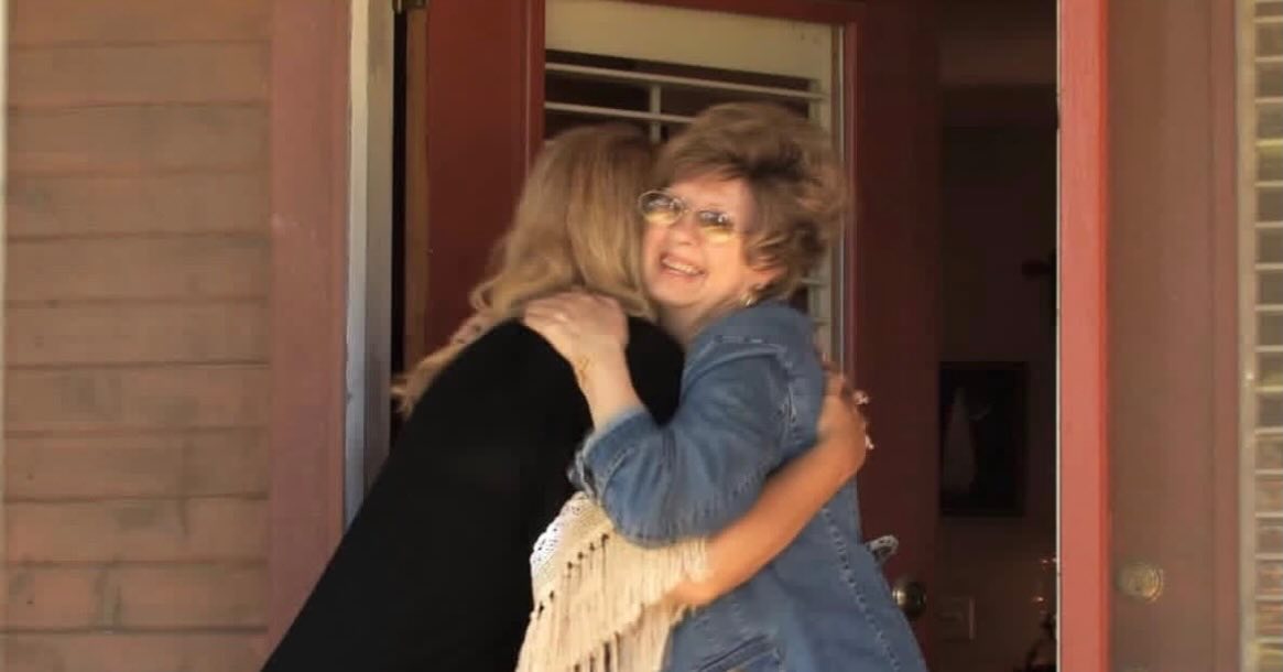 Hugs to every Mother this Mother's Day. I can't wait to hug mine againโค๏ธ May you know how much you are loved and appreciated today and always. Proverbs 31:28. #mothersday