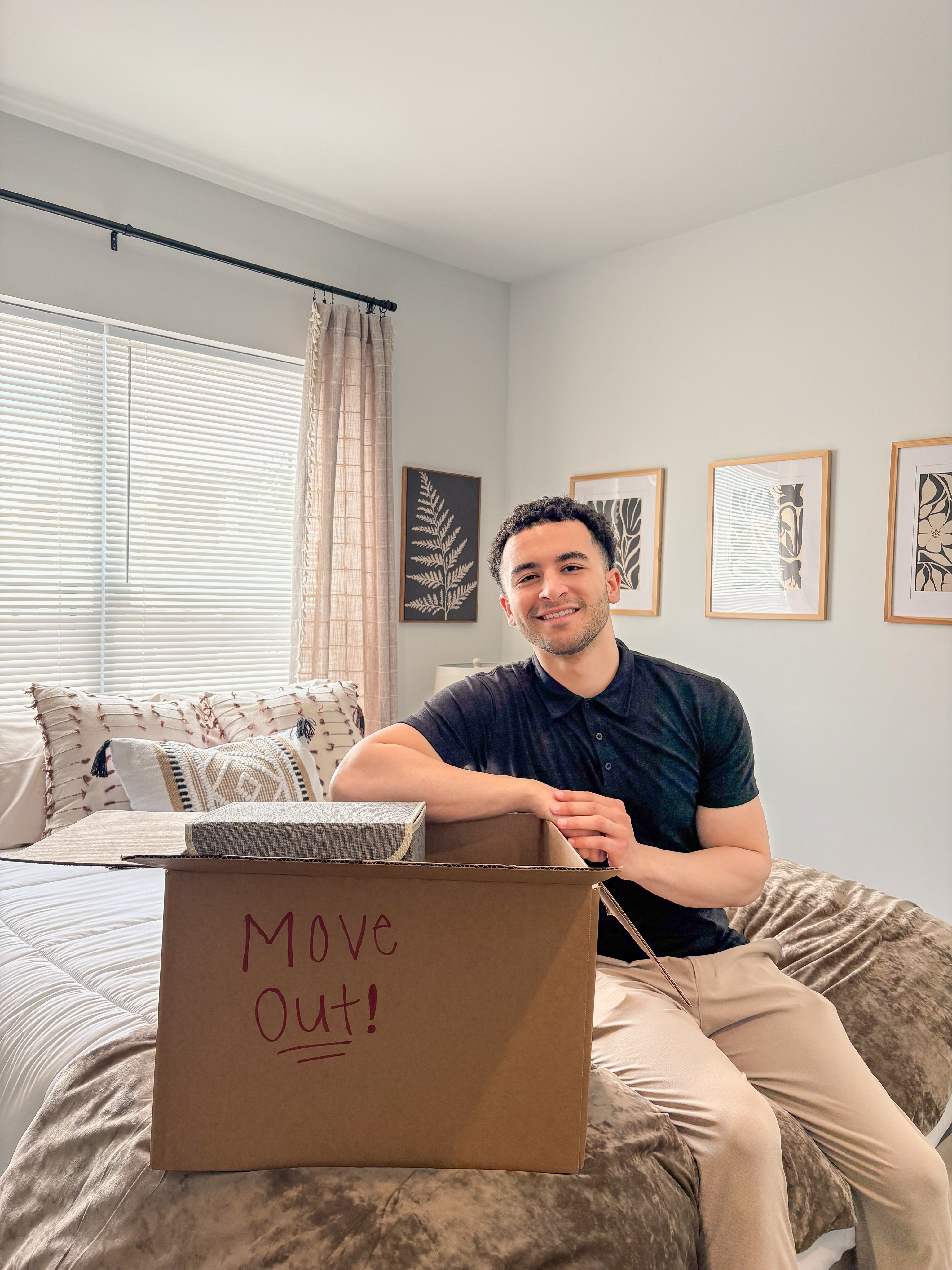 Alexa play “Where’d all the time go” by Dr. Dog 🥹😮✨
We want your move-out to be as smooth as possible! Help us help you by following these final steps:
1️⃣ Make it Shine: Mop, dust, and wipe down your common areas.
2️⃣ Clear it Out: Take all personal belongings with you (check the back of the cabinets!).
3️⃣ Final Step: Return all keys to the leasing office.
Questions? The team at the front desk is here to help! 👋🏢
#CollegeTownCommunities #LiveWithin #collegestation #psuabington