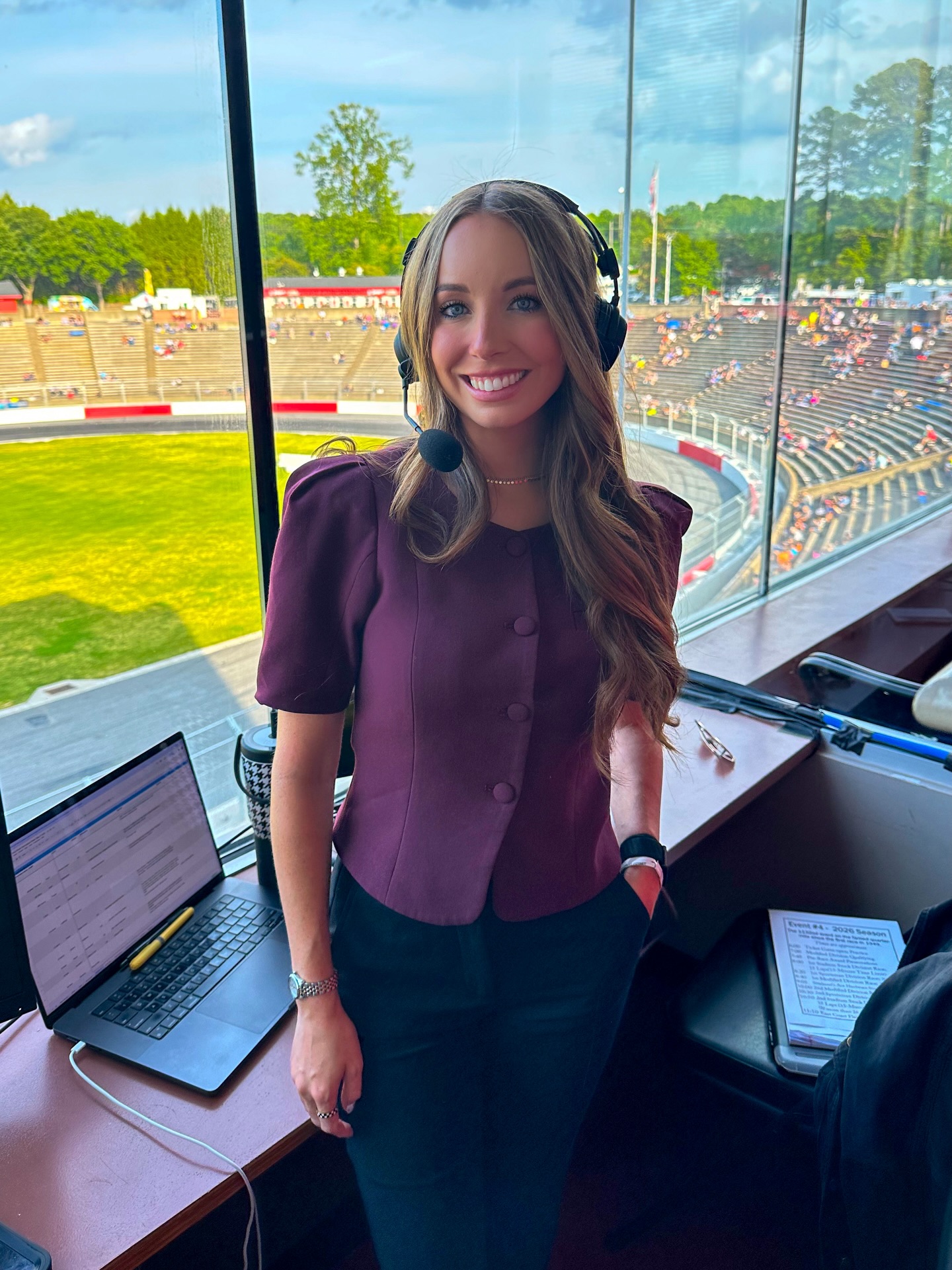 A little too happy at the βMadhouseβ β€οΈβπ₯ππ
Great night returning back to the booth at Bowman Gray!
@bowmangraystadium
@nascar
@nascarregional
@floracing
#racing #bowmangray #nascar #womeninsports
Booth announcer, on air personality, Motorsports, bowman gray stadium, broadcaster