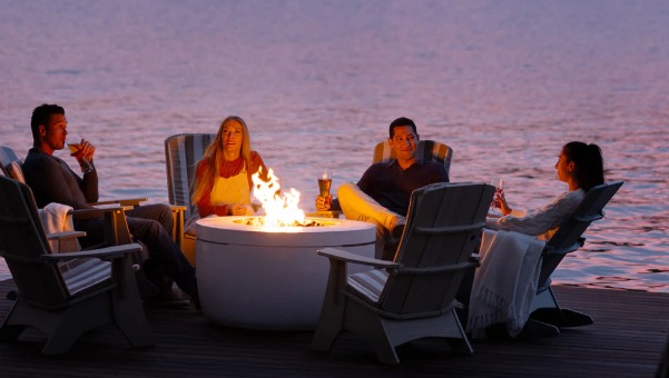 The "Blue Health" Answer: Why the shore is the ultimate reset for your nervous system. 🌊
There’s a specific moment we see with almost every client. It’s that first deep breath they take the second they settle into an Adirondack chair, the sound of the waves starts to sync with their heart rate, and the warmth of the fire takes over.
In a world of high-stress weeks and constant pings, "Blue Health": the simple act of being near water: is the 2026 answer to burnout. 🐚
Our curated campfire experiences aren't just about the aesthetic; they’re about the energy shift. From high-alert to total calm.
Ready for your reset? Link in bio to book your sunset sanctuary.
#barefootphilosophy #bluehealth #beachwellness #luxuryreset