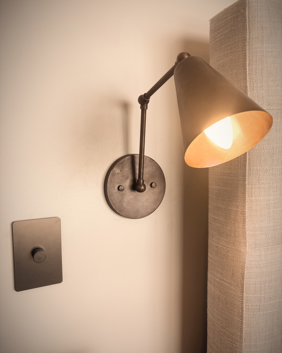 Upgrade your Port Macquarie home with practical, cost-saving electrical fixes. We install LED lighting and efficient circuit planning to lower bills and improve safety. Affordable, reliable work for renovators and households. Link in bio 🔧💡📉🏡
Have questions or want a quote? Tell us your suburb and project in the comments. #PortMacquarie #HomeRenovation #EnergyEfficient #ElectricalSafety #GordonKnottElectrical #SaveOnBills #LEDLighting #SmartHome
