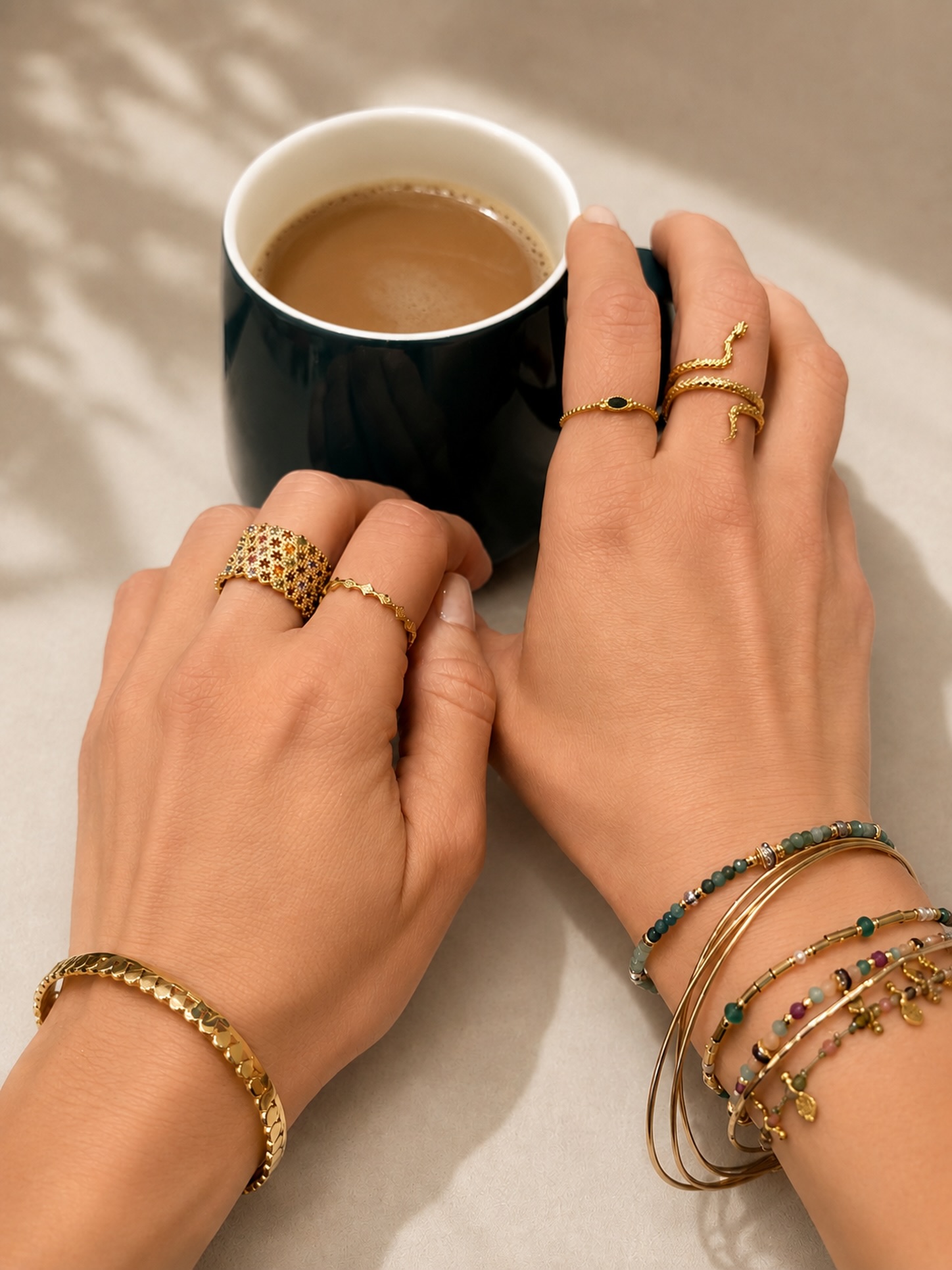 Jouez l’accumulation - Livraison offerte à partir de 59€. Plaqué or 3 microns. #bijouxcréateur #bijoux #bijouxdorés #jewels #jewelleryoftheday