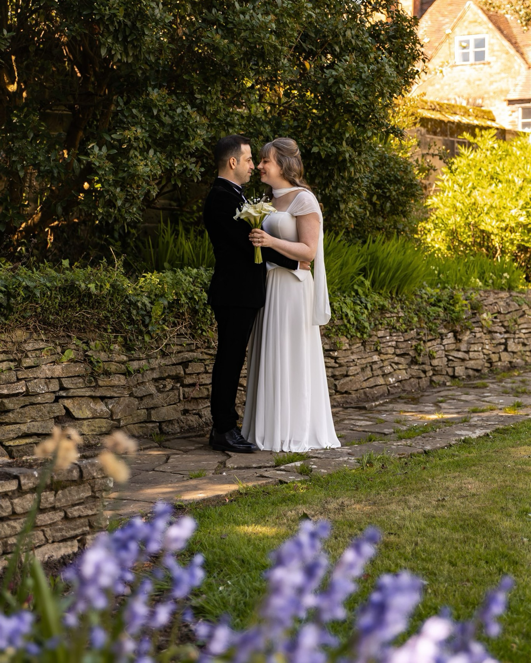 M&H ♥︎
A beautiful ceremony at St John’s House in Warwick. The sun was shining and the gardens were looking gorgeous with the bluebells.
@ceremoniesinwarwickshire
#stjohnshousewarwick #stjohnshousewedding #warwickweddingphotographer #warwickwedding