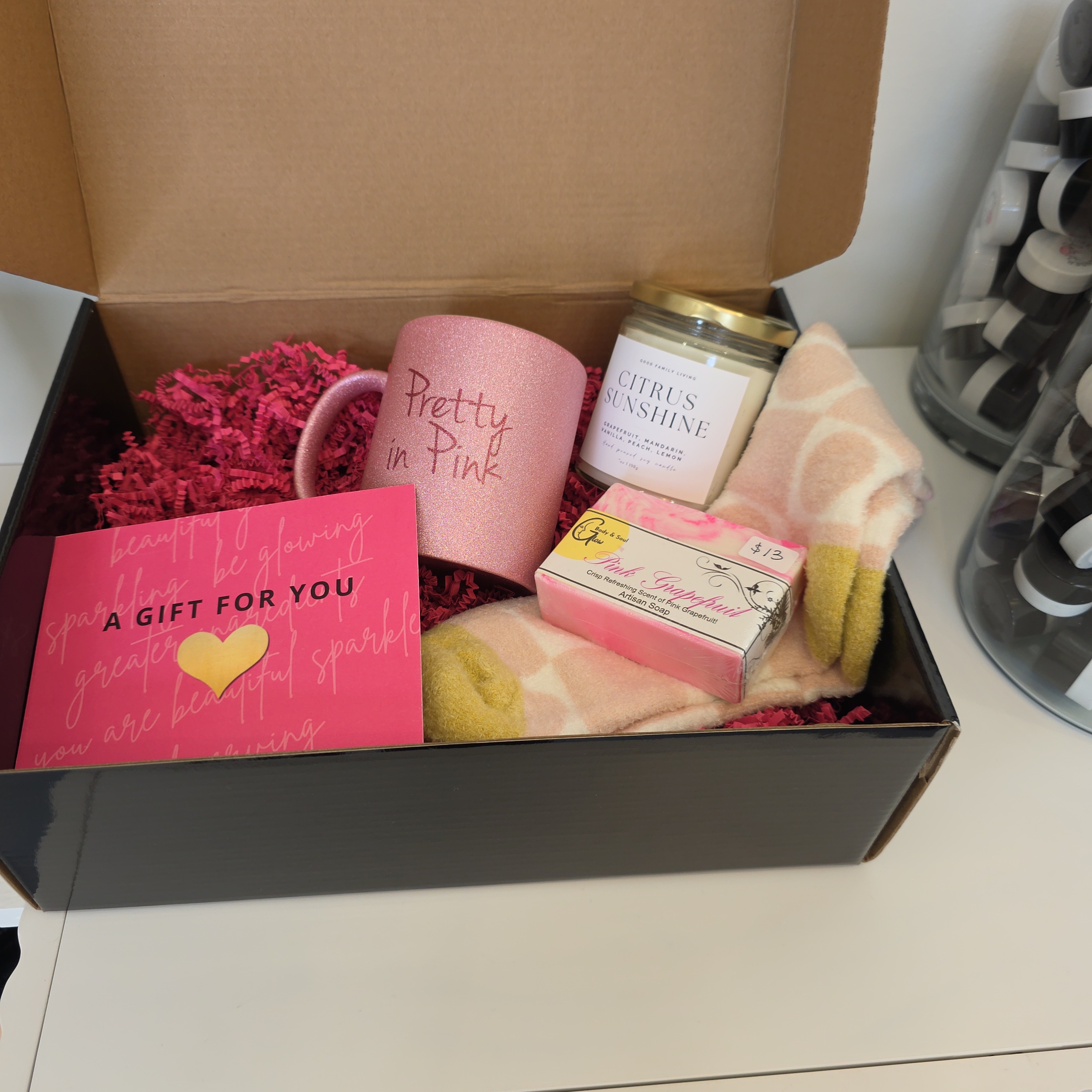 ✨Mother's Day Flash Sale!!!!
A Moment for Mom
This Mother's Day weekend, May 8th and 9th, we invite you to step into Face It Skin Bar & Refillery for a special celebration. Whether you are treating yourself to a skin mask or finding the perfect gift for someone special, we have something beautiful waiting for you.
Mention this IG post in-store to receive
$10 OFF
Applicable to any item in our shop, including gift certificates and our curated selection of clean beauty gift sets you get to assemble!
Our high-quality products are curated for visible results and pure ingredients that respect the skin and soul. From Luxe Face Puffs, hand poured candles, face masks, to tea and tea mugs, we have something special for you to give!
Face It Skin Bar & Refillery 14679 SE Sunnyside Rd Suite E, HV 97015
faceitskin.net
#FaceItSkin #mothersday #mothersdaygift #treatyourself #facials
