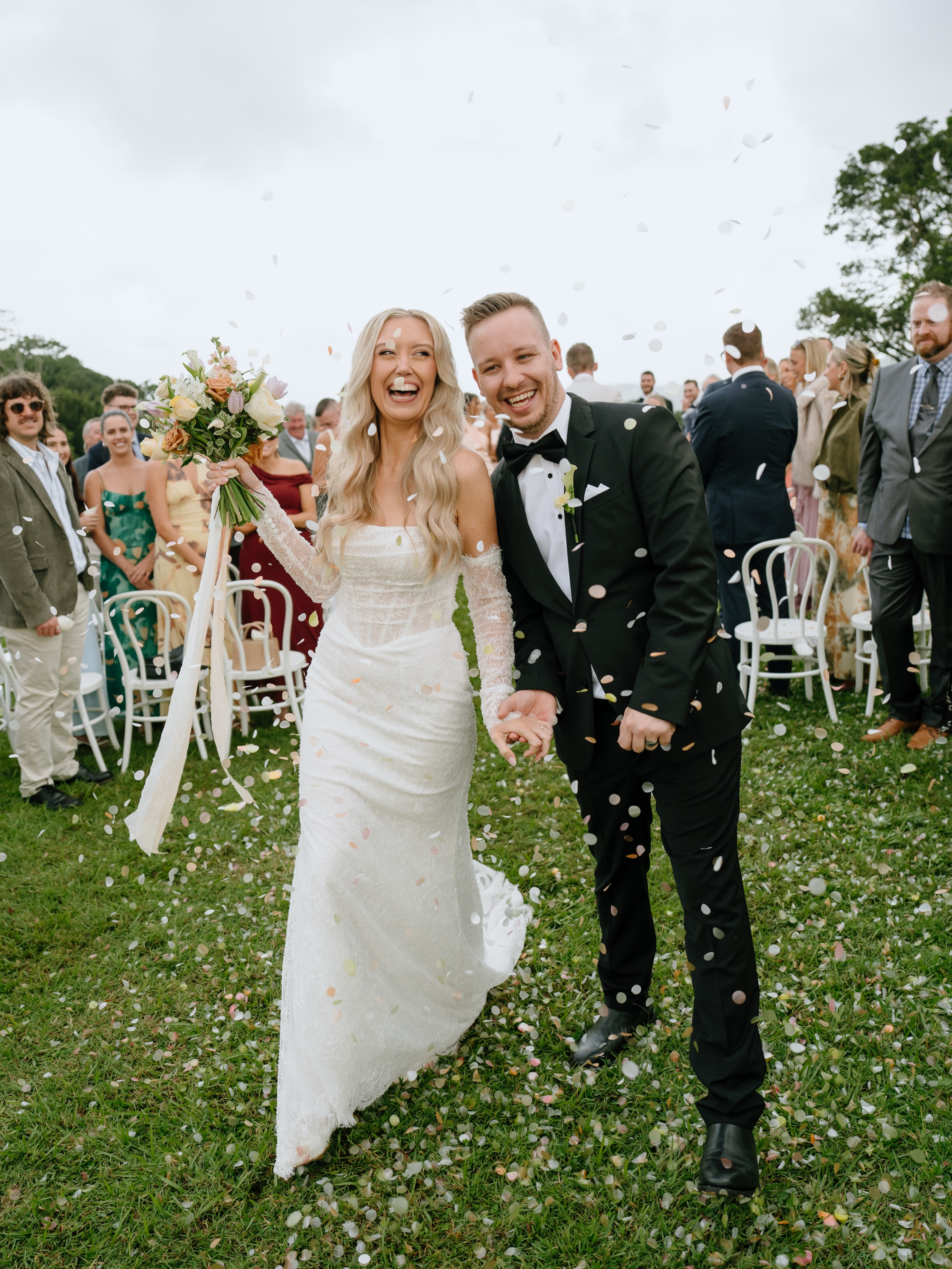 ✨ The Millers ✨
Ash & Jake first met back in 2011 in North Brisbane, never knowing they’d one day become husband and wife!!
After years of life taking them in different directions — from Jake being a chef at Hamilton Island to Ash finishing her degree at university. Even when they lost touch, their lives seemed to run in parallel, unknowingly both living on the Gold Coast for years, often closer than they realised — then fate brought them back together in 2022.
One rooftop bar date, ten years in the making, was all it took.
Hours passed effortlessly, something clicked instantly, and the rest became their love story 🤍
Married at Elysian Hills, Carool. Snapped by @hollandstudio.weddings 📷
There was something magic in the air that day as the weather gods came out for a half an hour for the ceremony which was absolutely perfect. 🤩
@ashleigh.kate_
@_jakem
@chantellemareehair
@whiskybloomweddings
@elysianhillsvenue
@tweedcoastweddings
@abbiebmakeupartistry
@hollandstudio.weddings
@mitchellbrayyy
Thank you both for being such a wonderful couple 💓
#married #happyeverafter #marriedbytash #elysianhillswedding #love