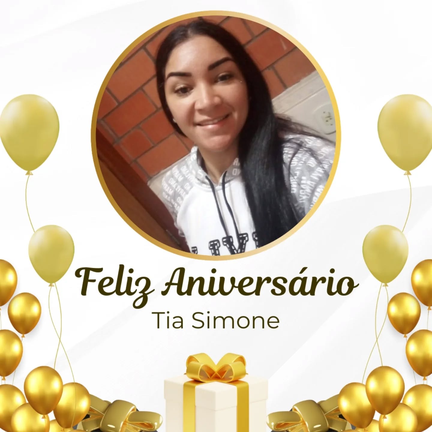 Desejamos um aniversário repleto de alegria, saúde, amor e muitas bênçãos. Que esta nova etapa seja marcada por conquistas, felicidade e momentos inesquecíveis. 🌷💛
Agradecemos por todo carinho, dedicação e cuidado de sempre.
Parabéns, Tia Simone! Que Deus ilumine cada passo da sua caminhada.