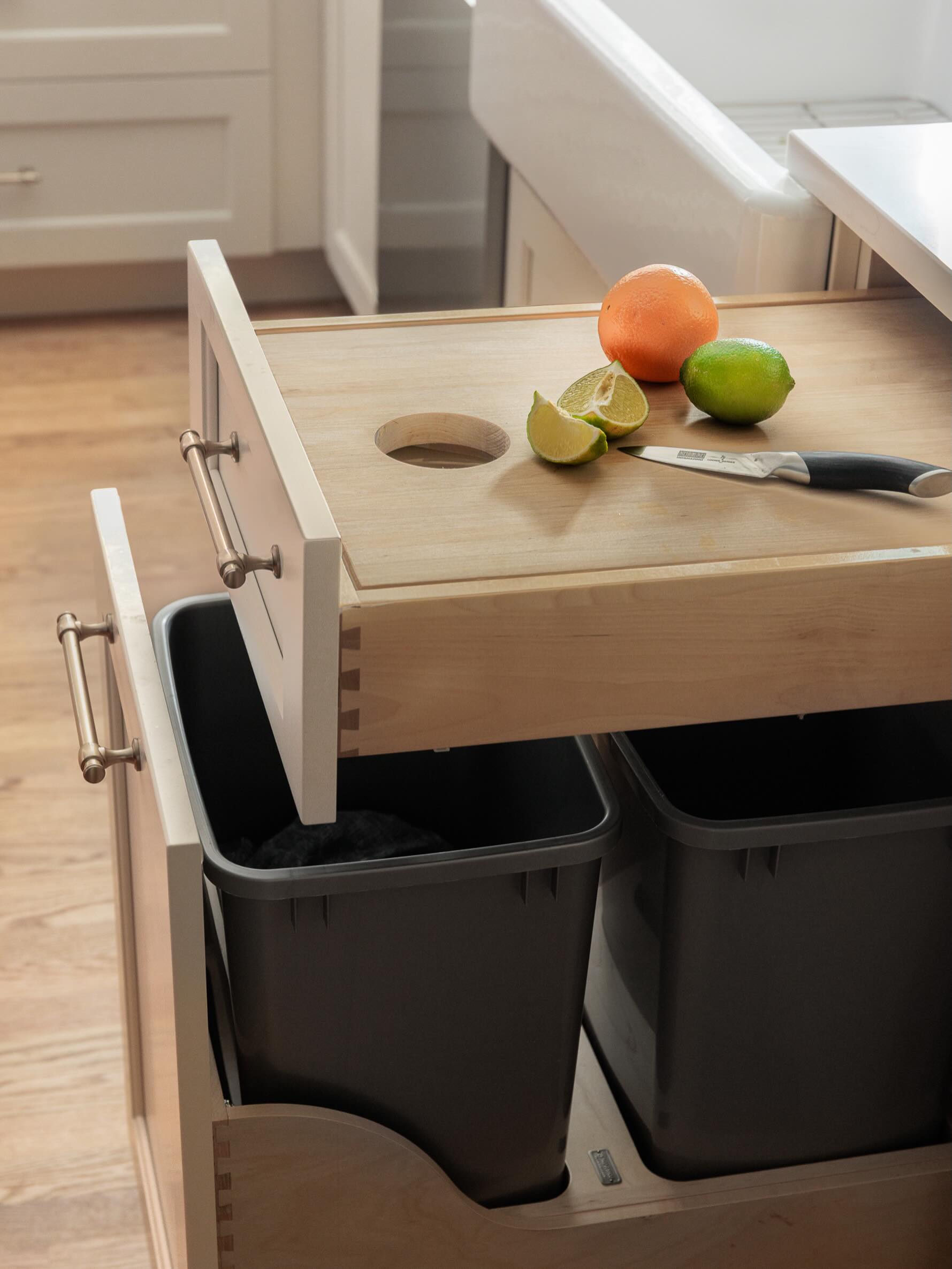The little details are what make a kitchen actually work for real life 👏🏼. This hidden pull-out trash + built-in cutting board combo keeps prep mess contained, makes cleanup faster, and frees up valuable counter space, one of those features homeowners don’t realize they need until they use it once.
A beautiful kitchen should look good, but it should also make your everyday routines easier. That’s where thoughtful design changes everything.
If you were designing your dream kitchen, would this be a must-have feature? Comment and let us know!
#turnerdesignbuild #kitchenrenovation #davidson #homedesign #customhome