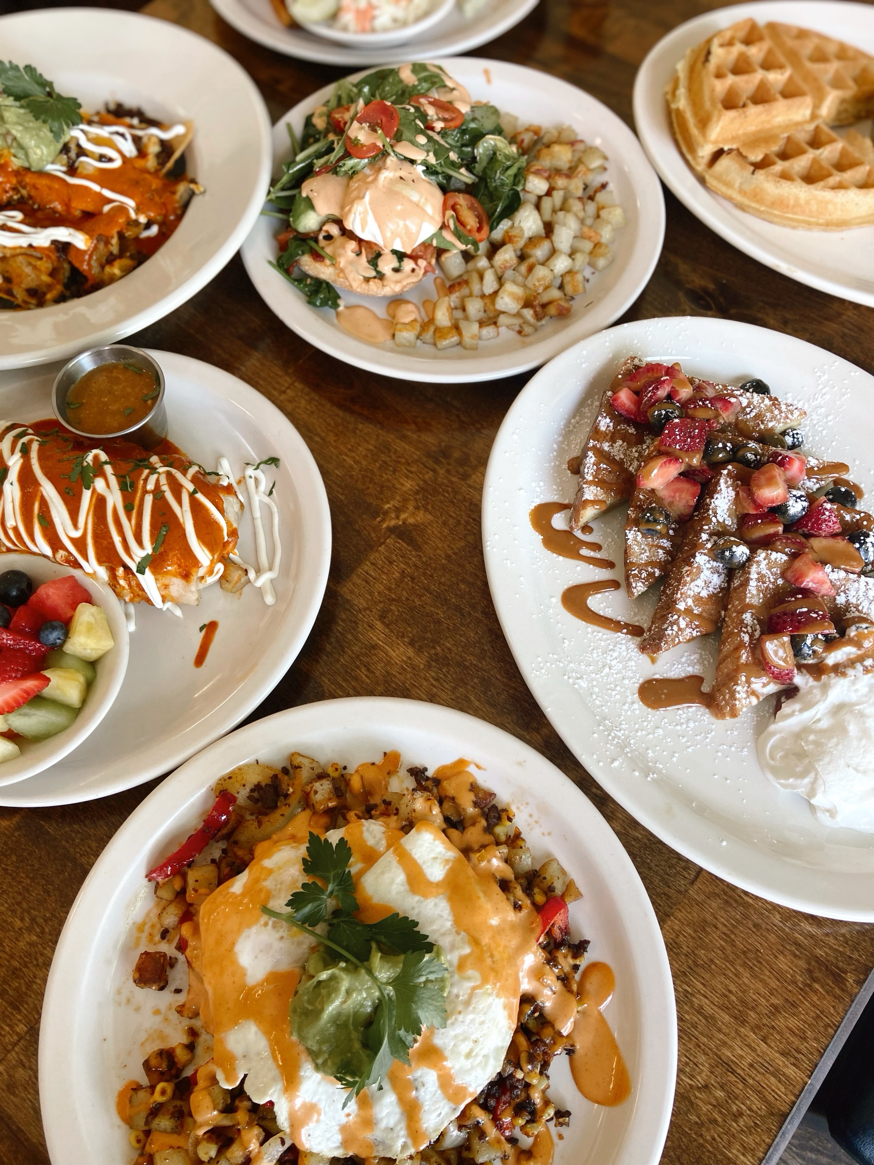 All the favorites in one shot 📸🍳☕ See you at any of our 9 locations!
#saturday #chicago #chicagobrunch