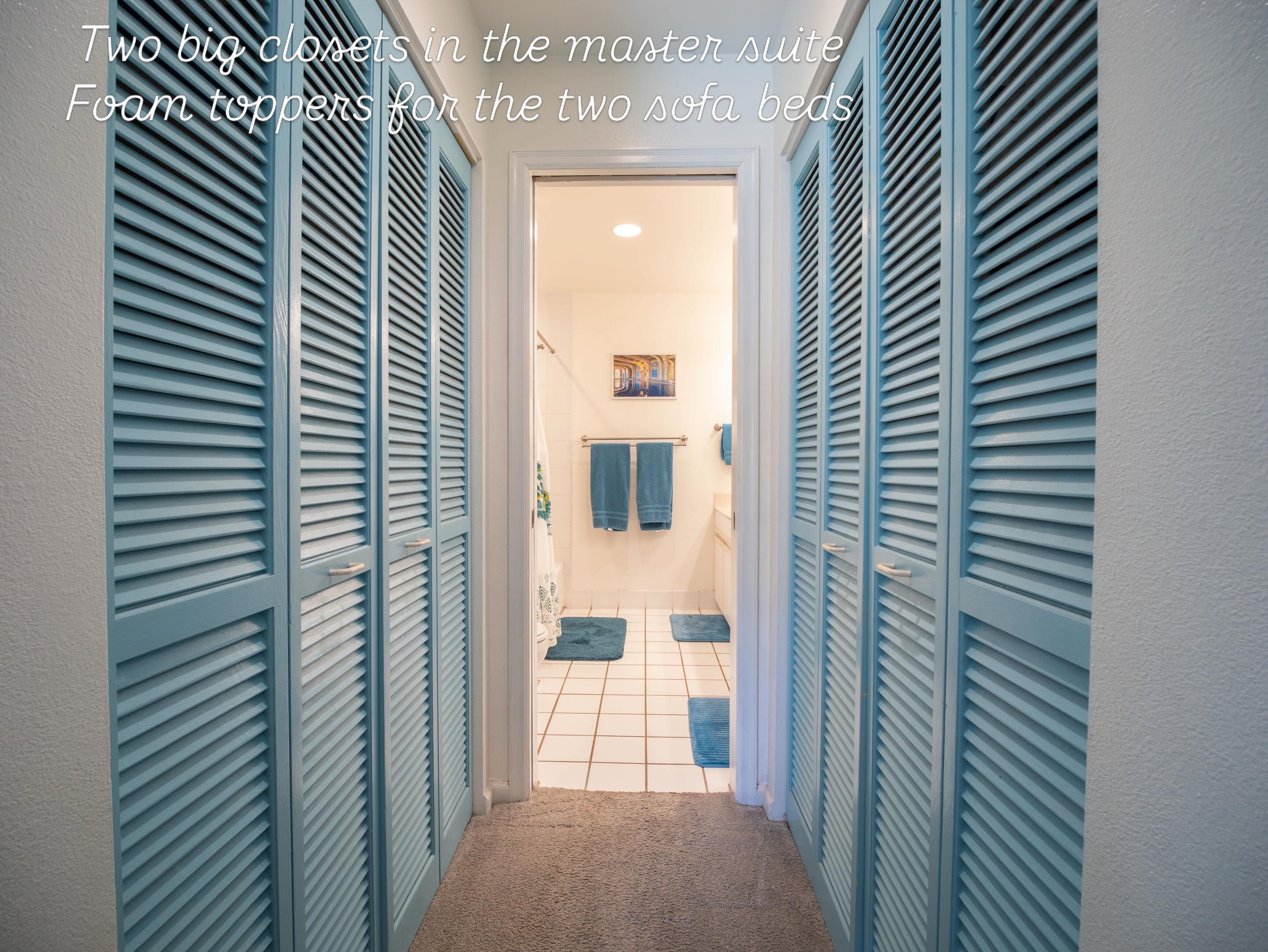 850 square feet, 5 closets