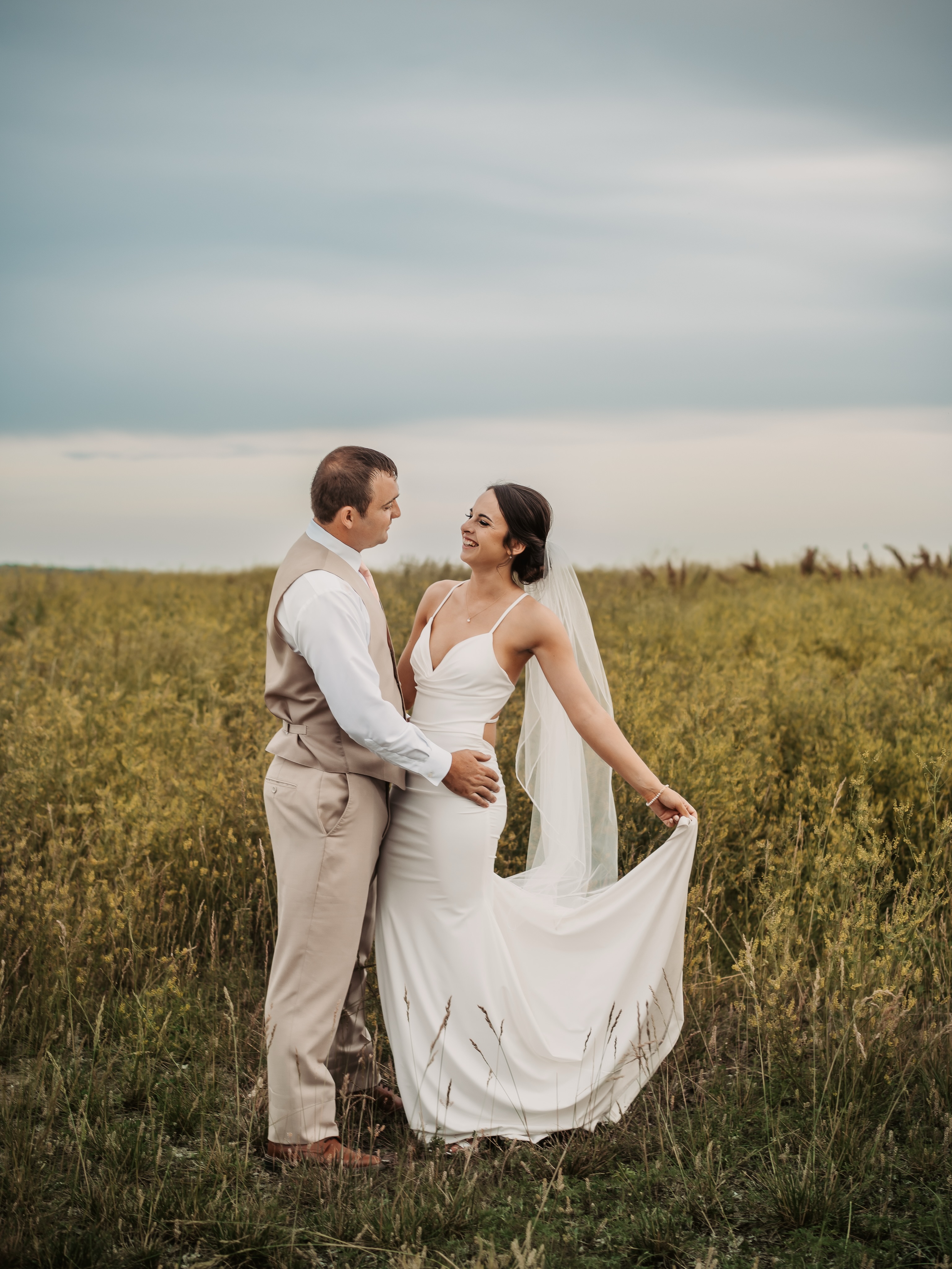 Planning a wedding now, soon, or looking ahead? One of the best places to start is by establishing a color palette that reflects your style.
A cohesive color scheme helps bring every detail of your wedding day together in a way that feels intentional and uniquely yours.
Some of the easiest ways to carry your colors throughout the day include:
Florals
Tuxes & suits
Ties & pocket squares
Bridesmaids dresses
Mothers dresses
Table runners
Chair sashes
Ceremony decor
& Signage
When the details work together, the entire wedding day feels beautifully full circle✨🤍
Photography by M Avenue Photography
#weddingvenue #weddingplanning #weddingdesign #weddingdetails #bridetobe